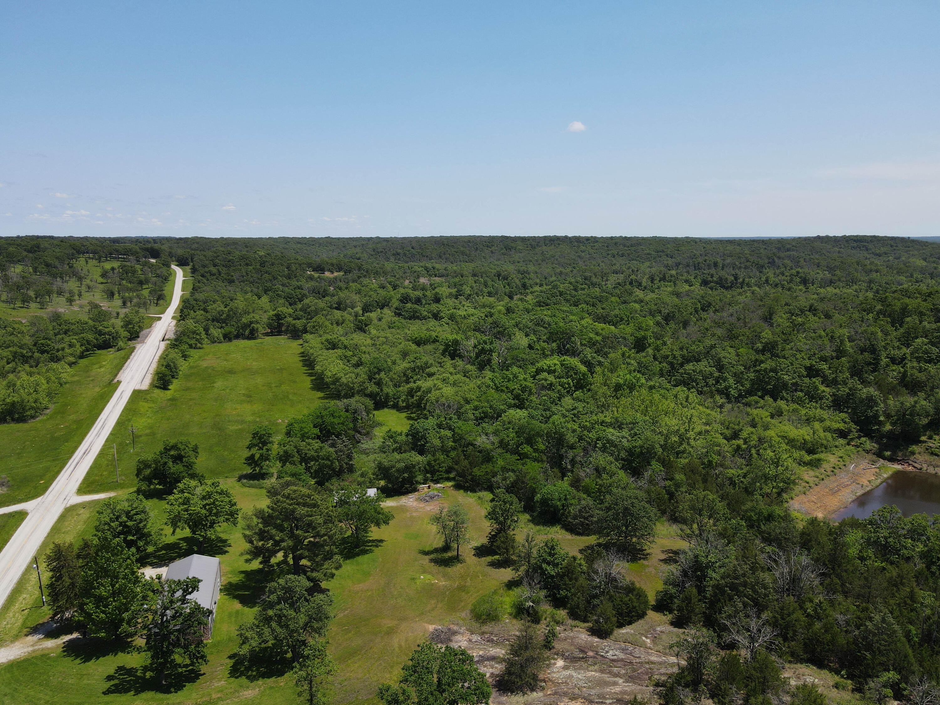 821 Northwest B Highway Property Photo 46