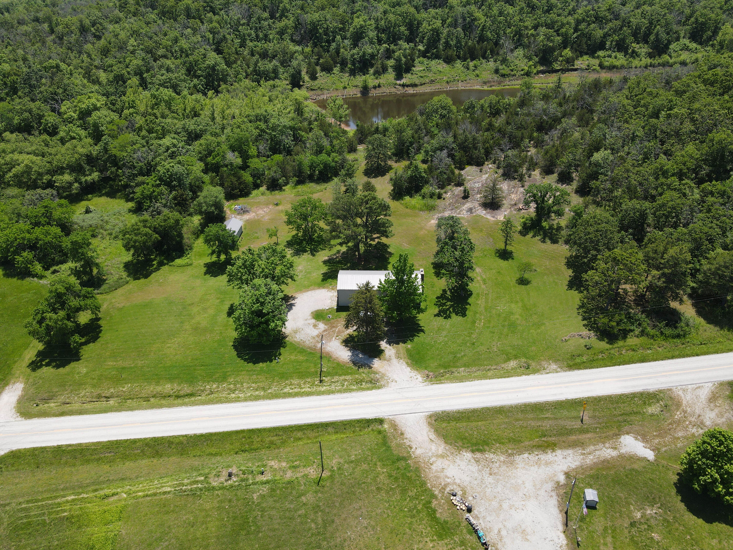 821 Northwest B Highway Property Photo 53