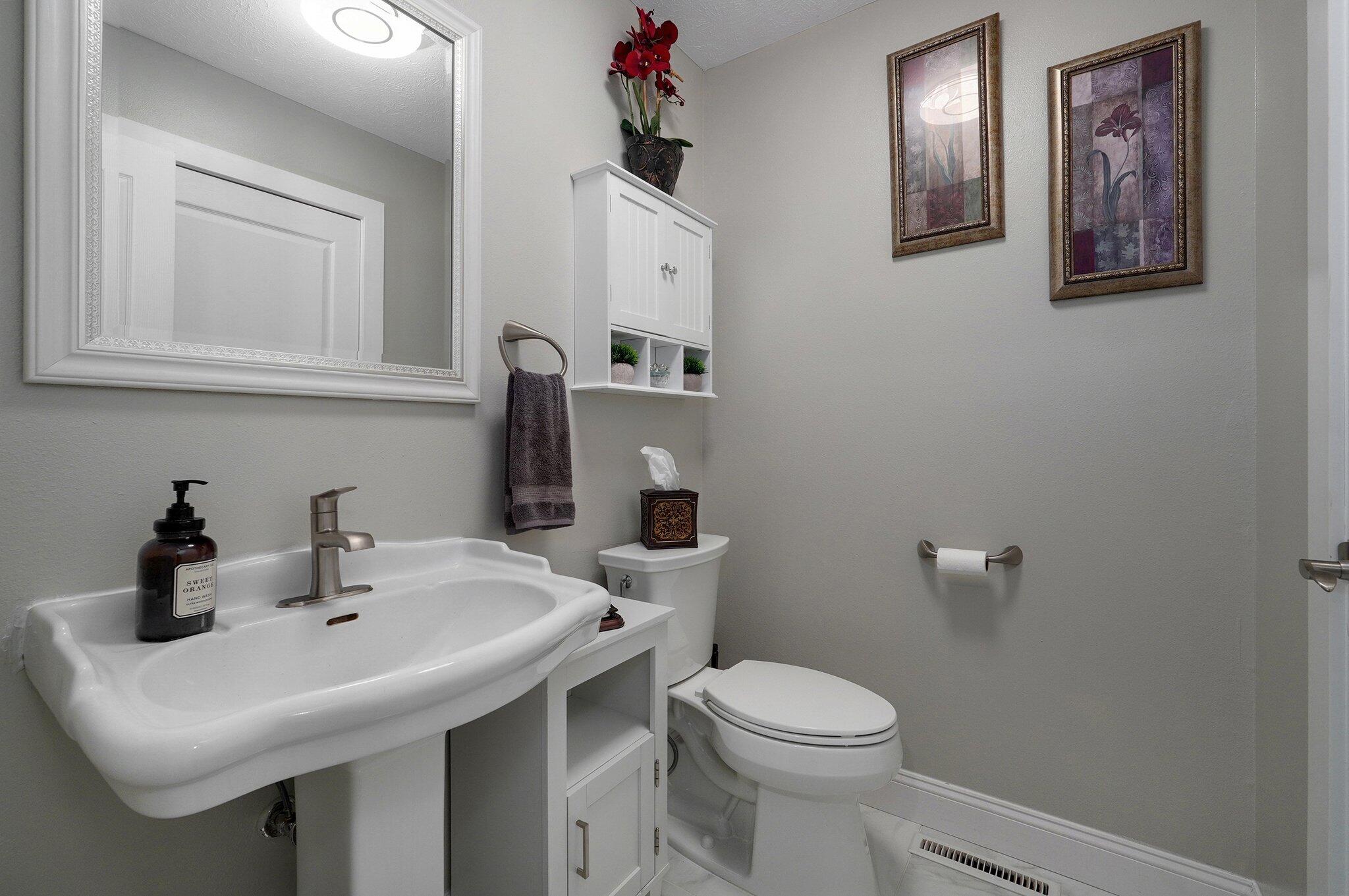 8307 North Farm Road 173 Property Photo 31