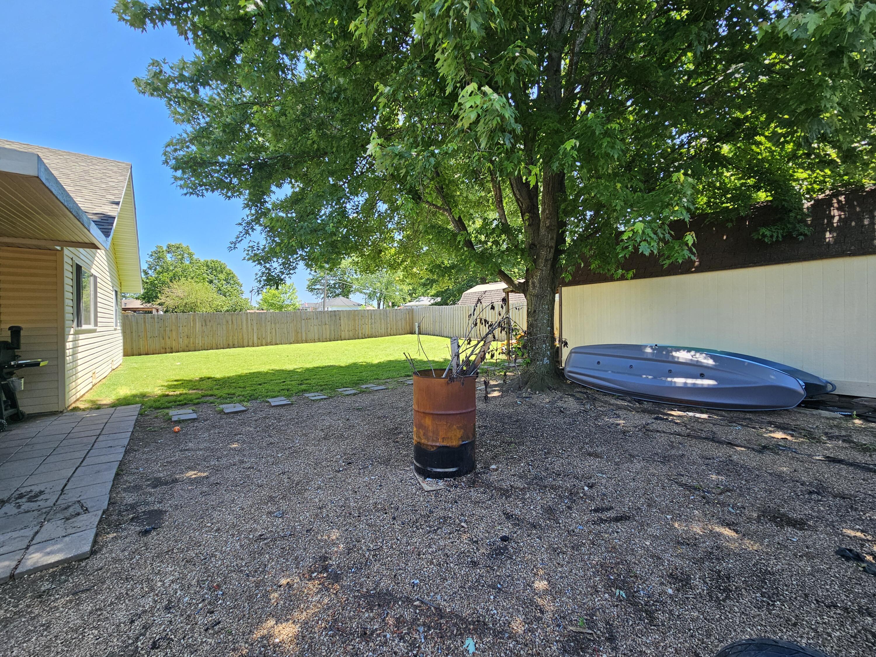 512 East Slim Wilson Boulevard Property Photo 31