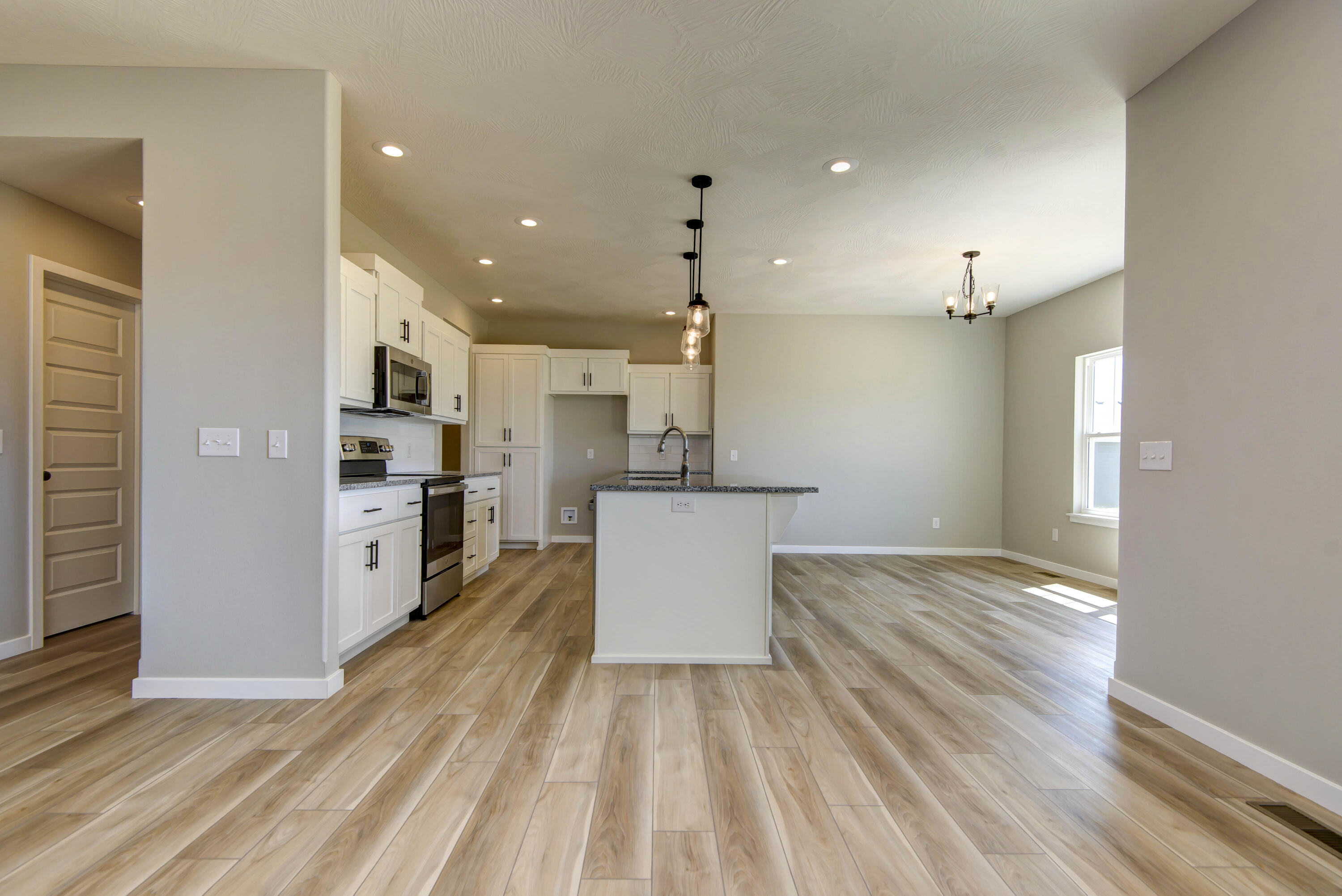 5938 South Canterbury Lane Property Photo 10