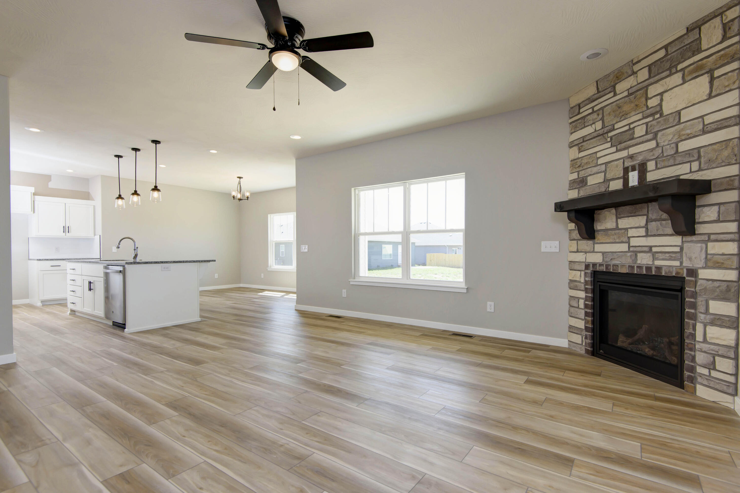 5938 South Canterbury Lane Property Photo 11