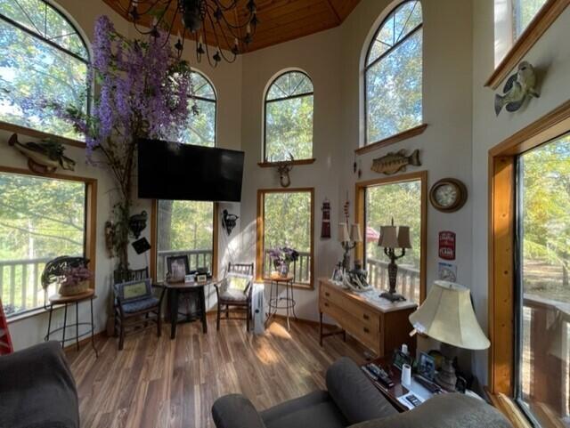 2382 Minnow Drive Property Photo 8