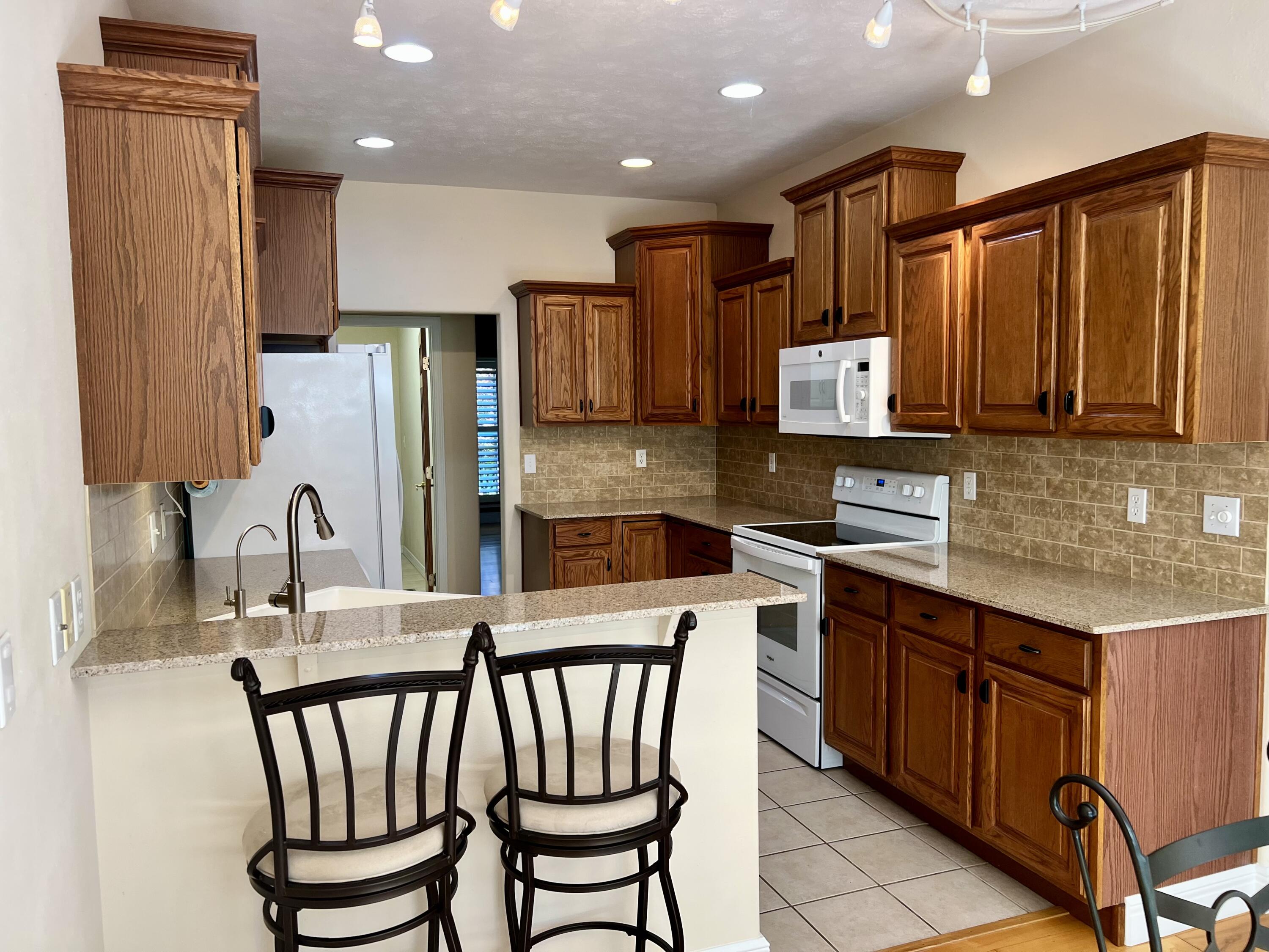 1207 Ledgestone Circle Property Photo 8
