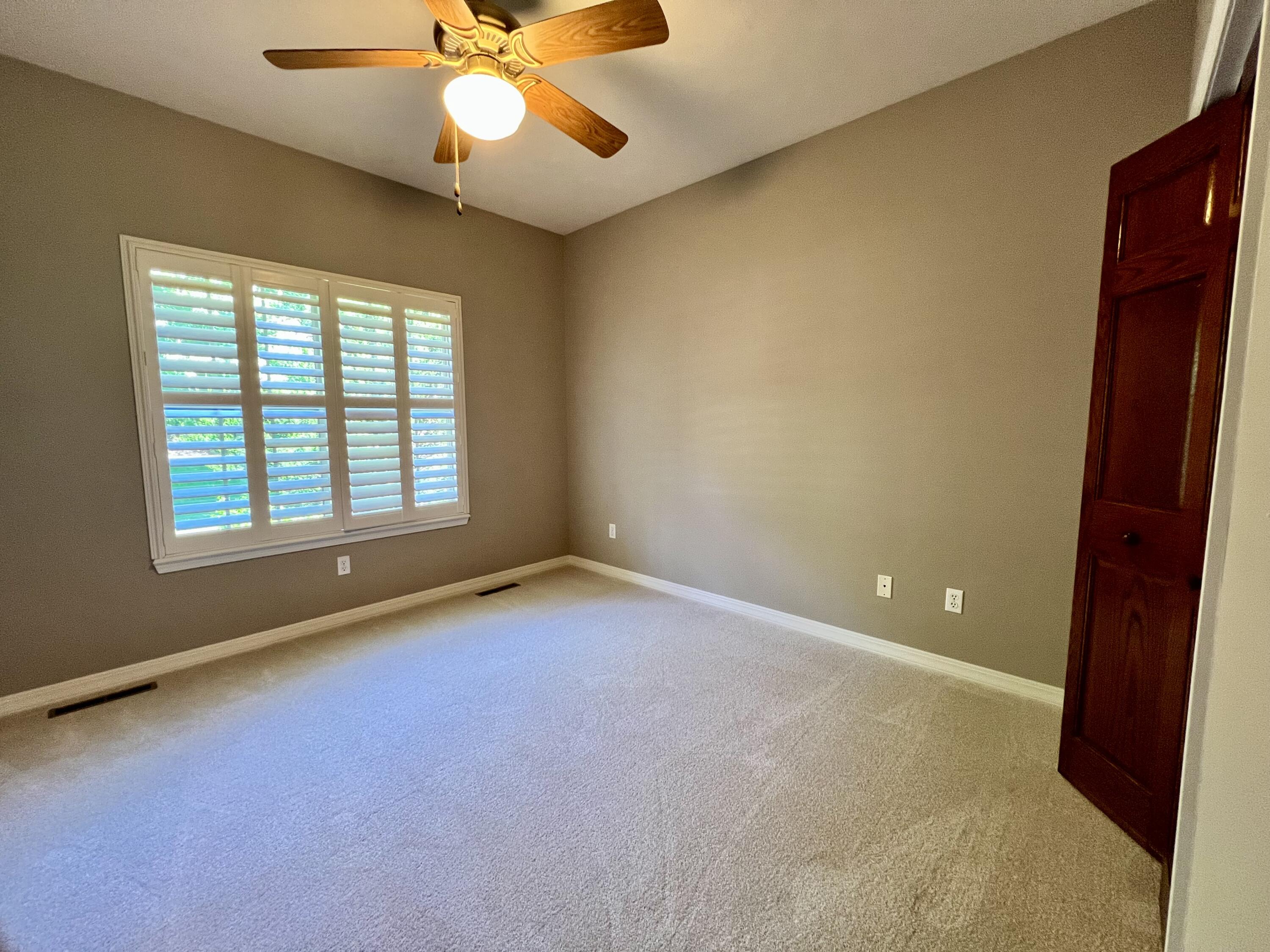 1207 Ledgestone Circle Property Photo 16