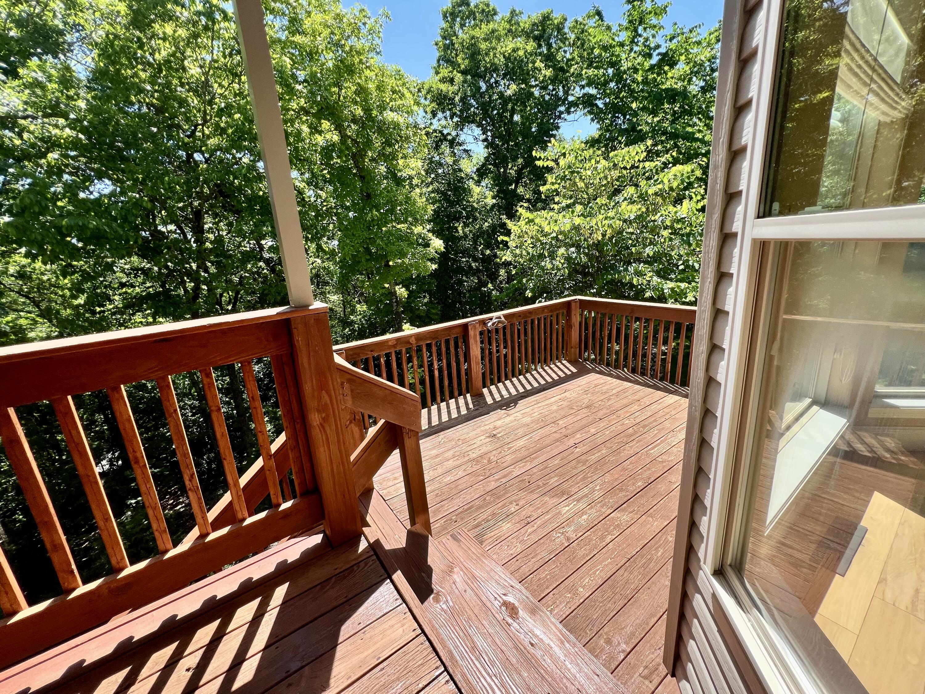 1207 Ledgestone Circle Property Photo 20