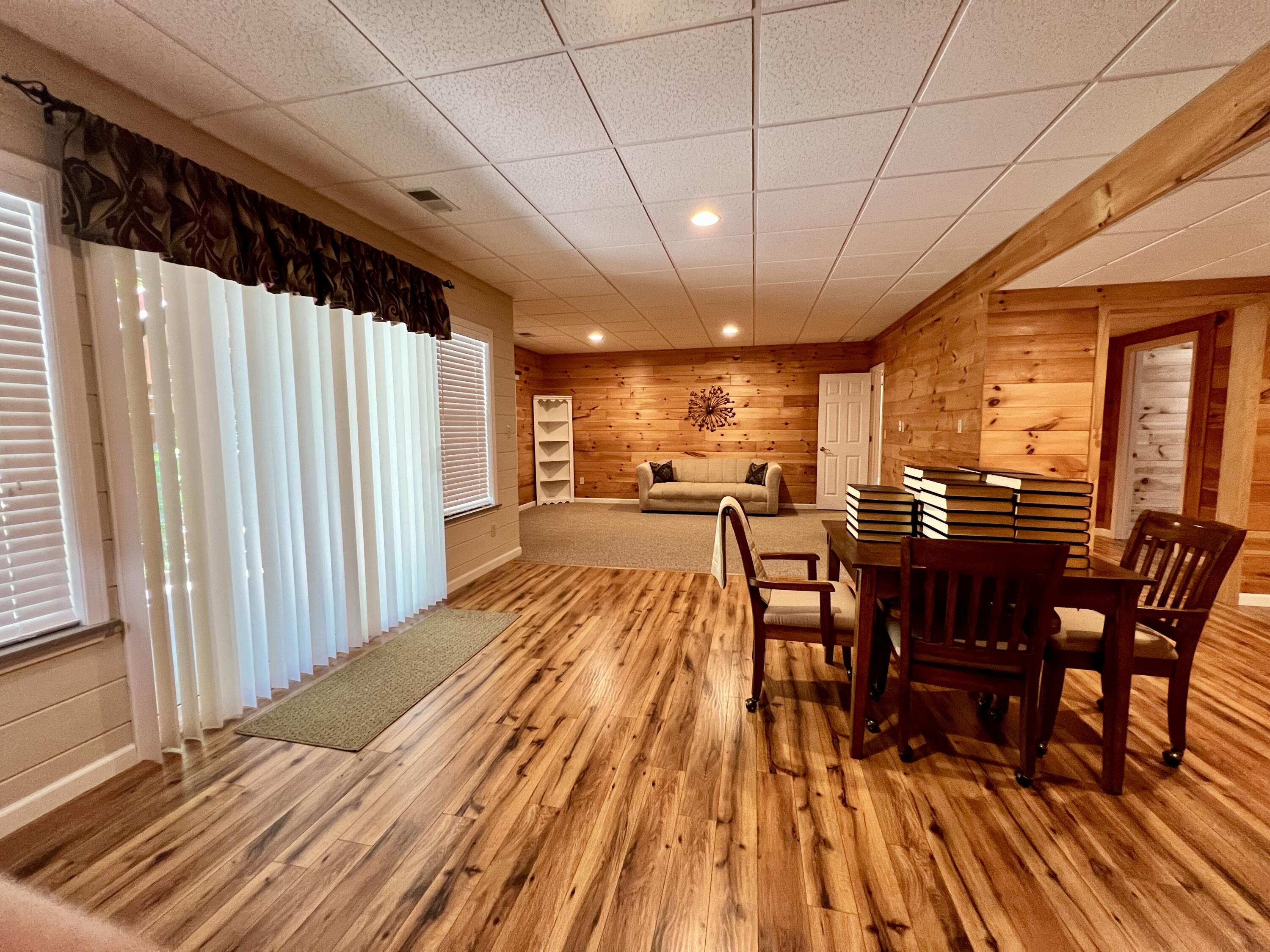 1207 Ledgestone Circle Property Photo 23