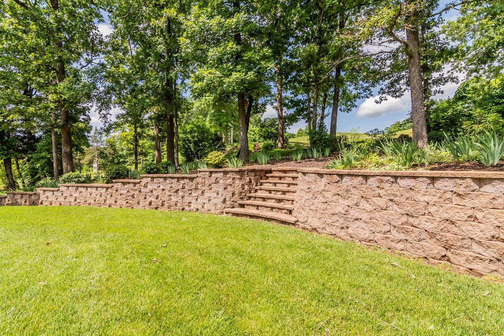 903 Silver Bluff Circle Property Photo 44