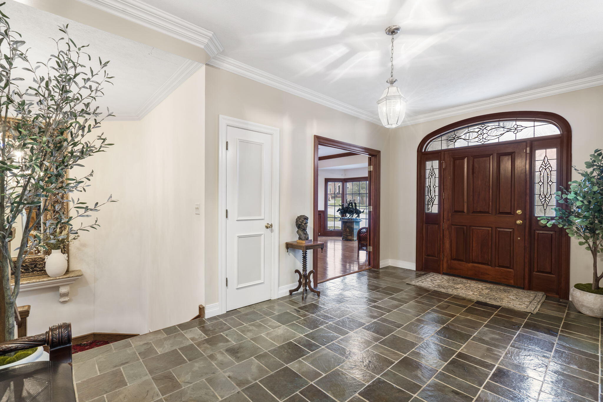 5575 South Castlebay Drive Property Photo 6