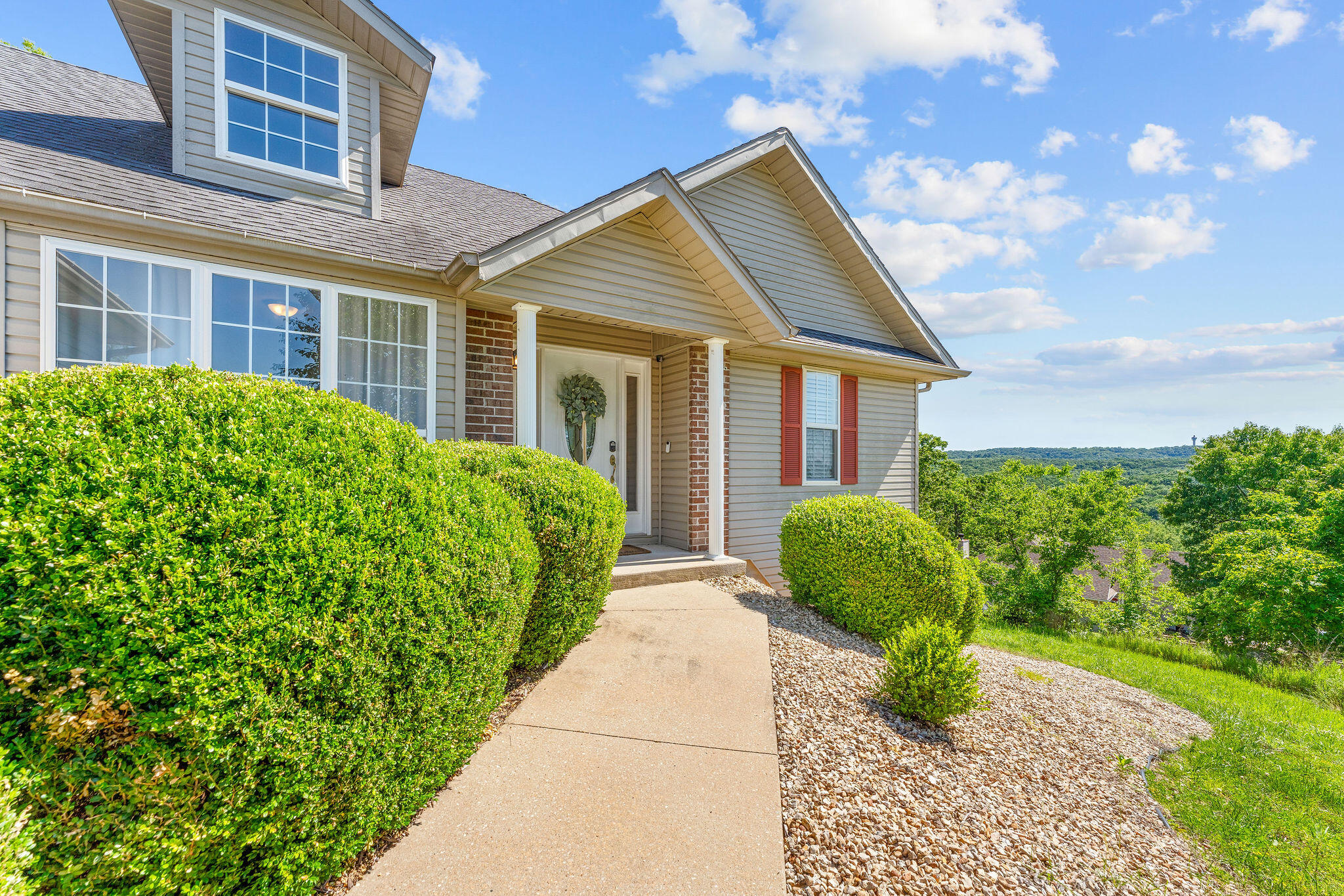 181 Rosewood Lane Property Photo 1