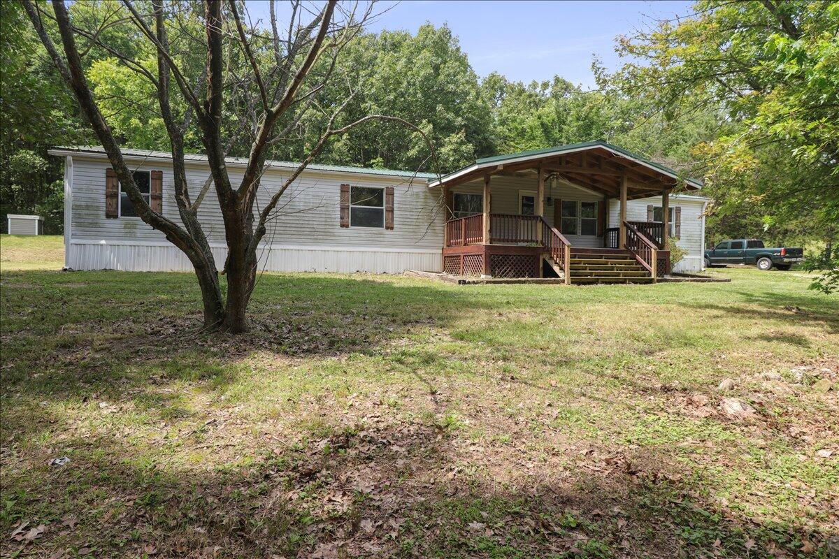 8494 Private Road 6857 Property Photo 2