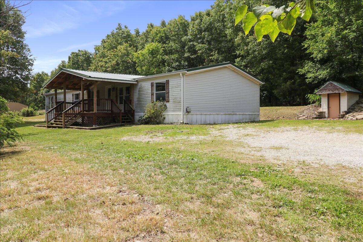 8494 Private Road 6857 Property Photo 3