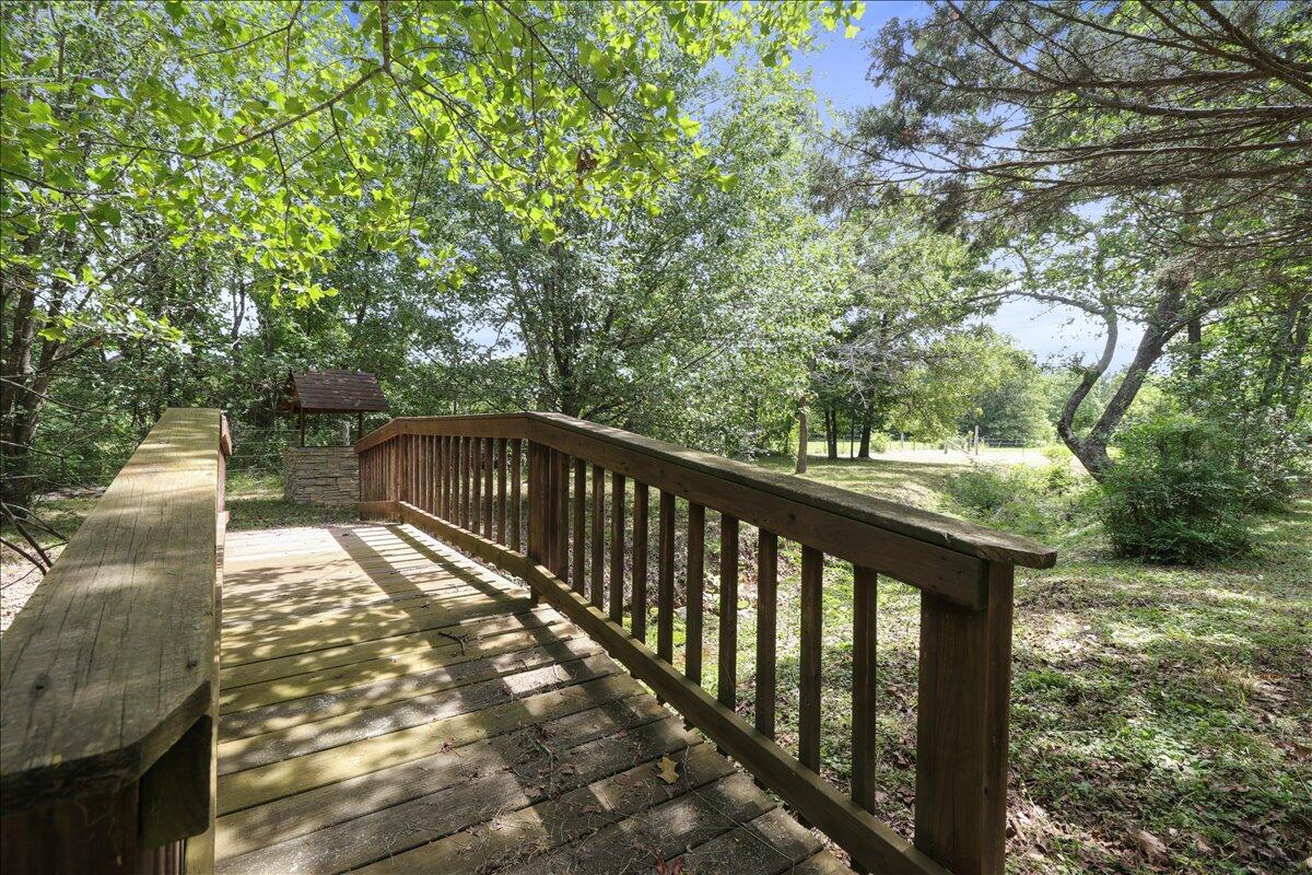 8494 Private Road 6857 Property Photo 12