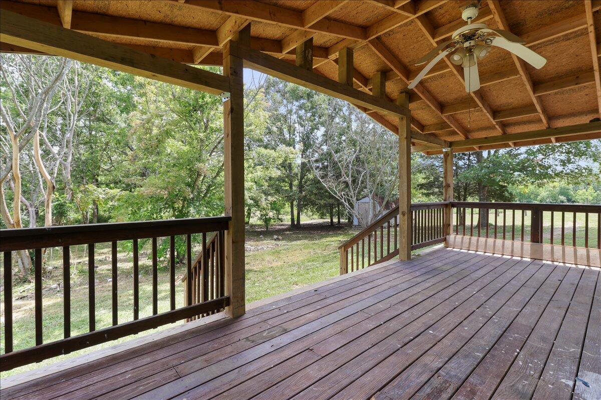 8494 Private Road 6857 Property Photo 14
