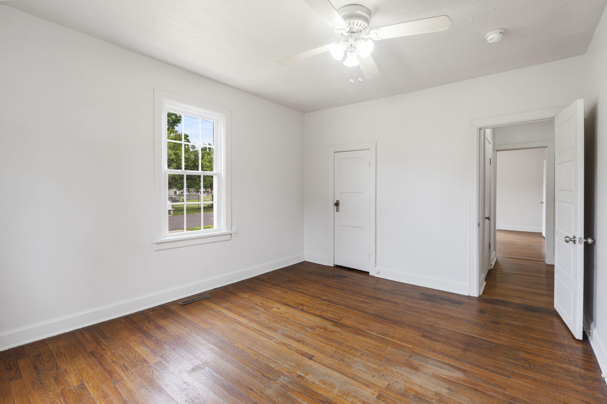 2500 West Mount Vernon Street Property Photo 16