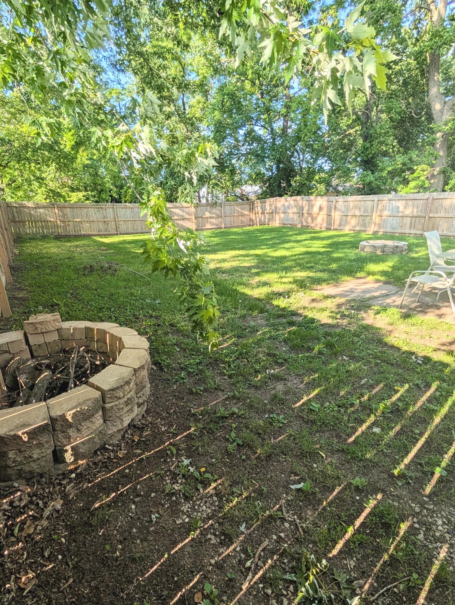 204 East College Street Property Photo 6