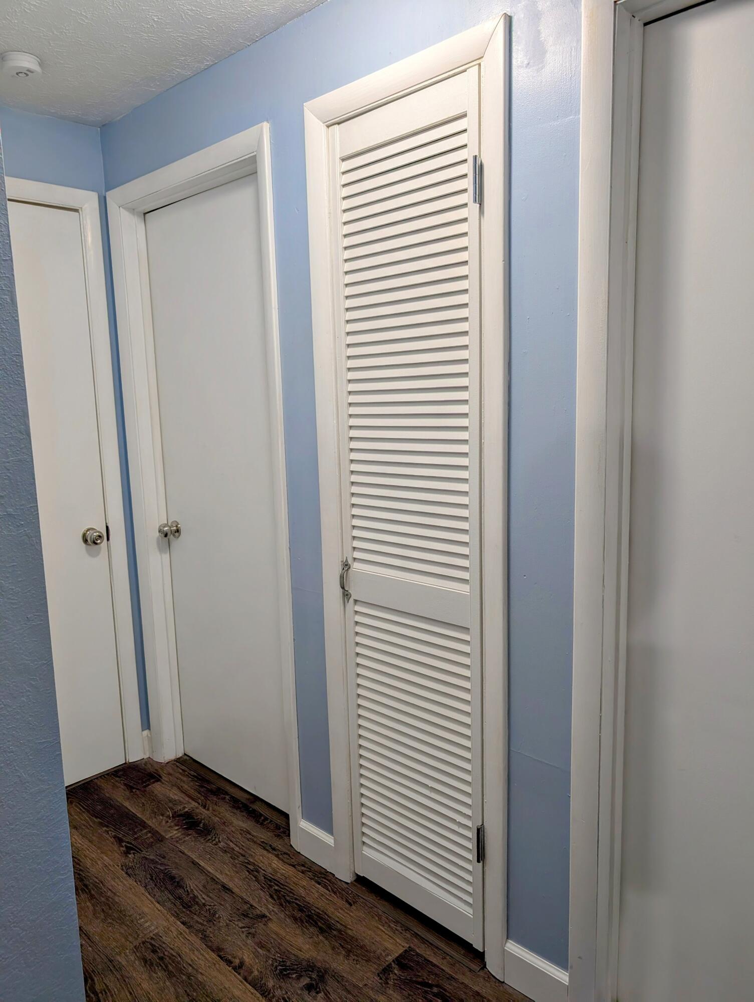 204 East College Street Property Photo 19