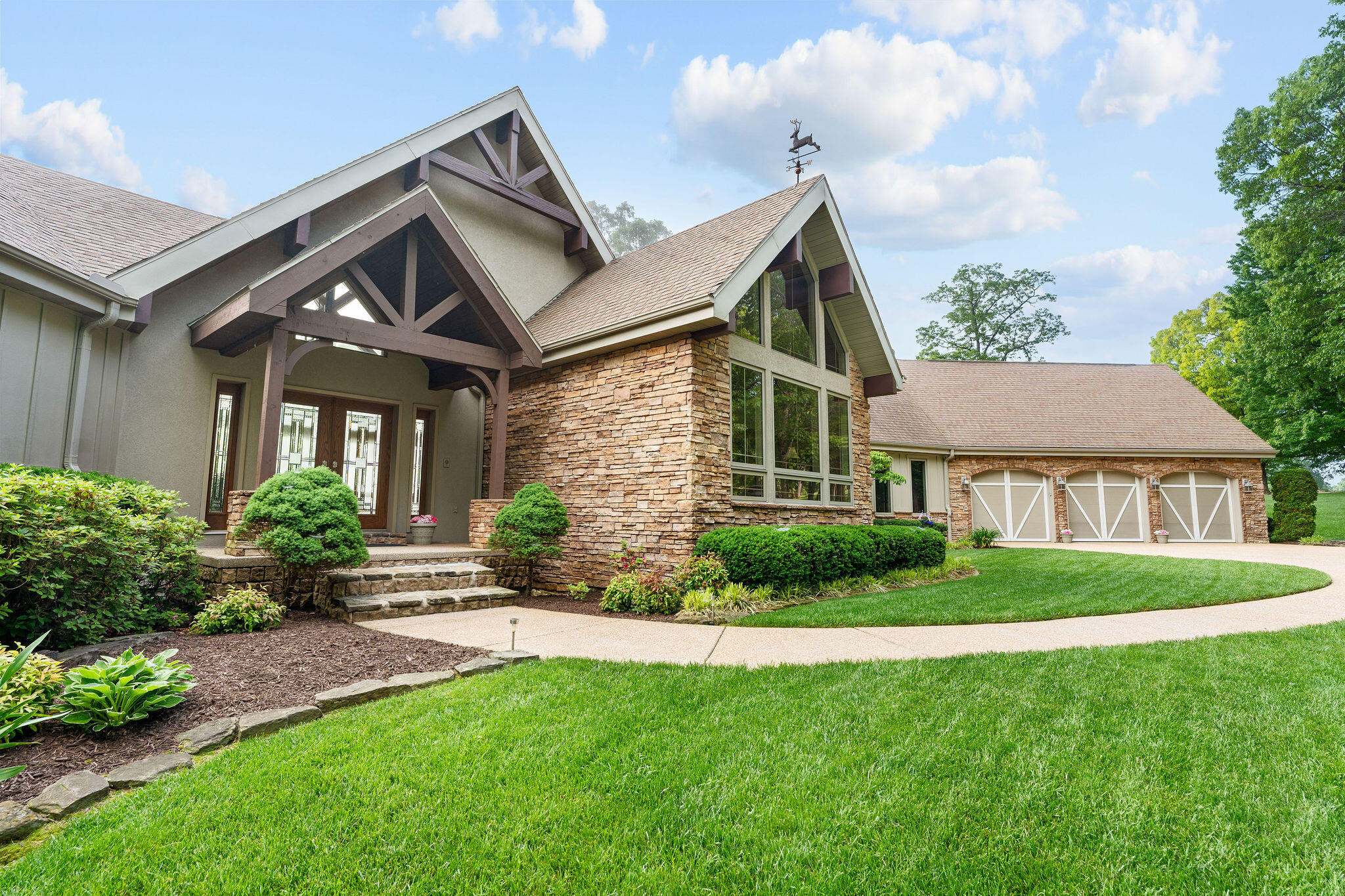 197 Falling Leaf Court Property Photo 8