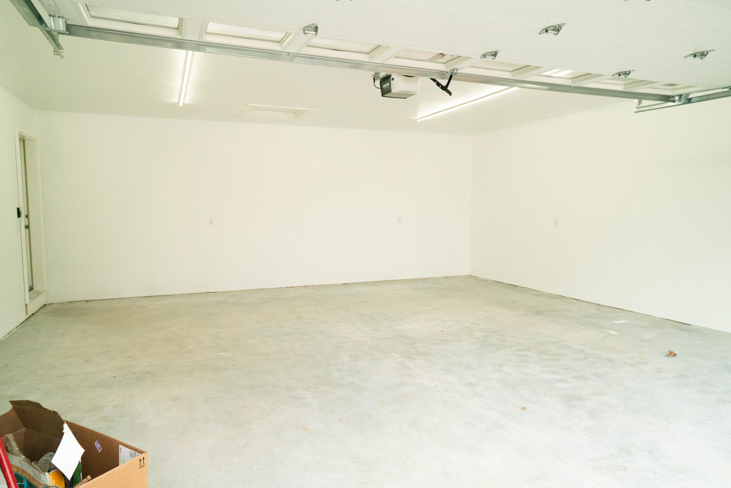 1212 Emory Creek Boulevard Property Photo 33