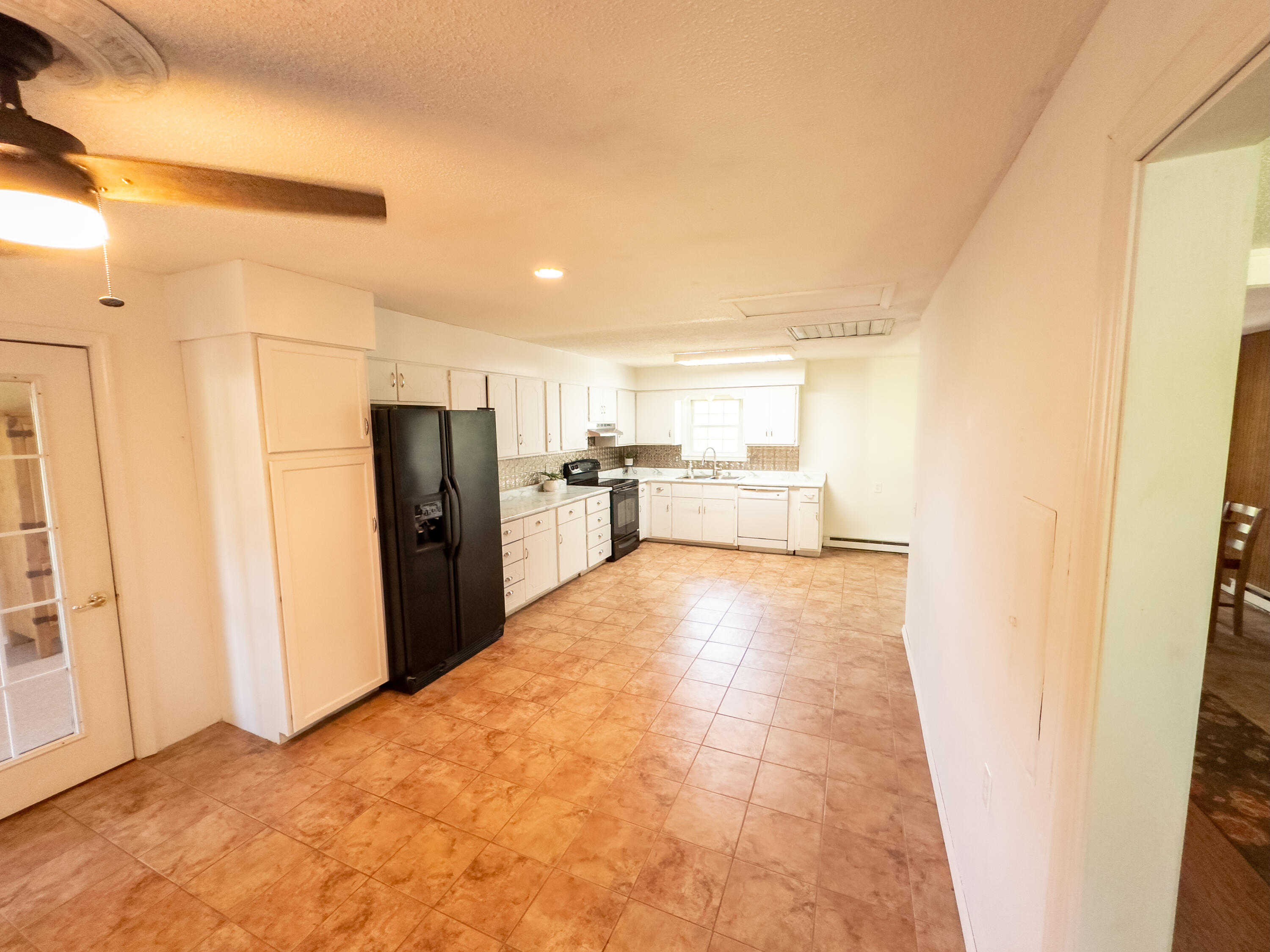 4095 Bell Springs Road Property Photo 5