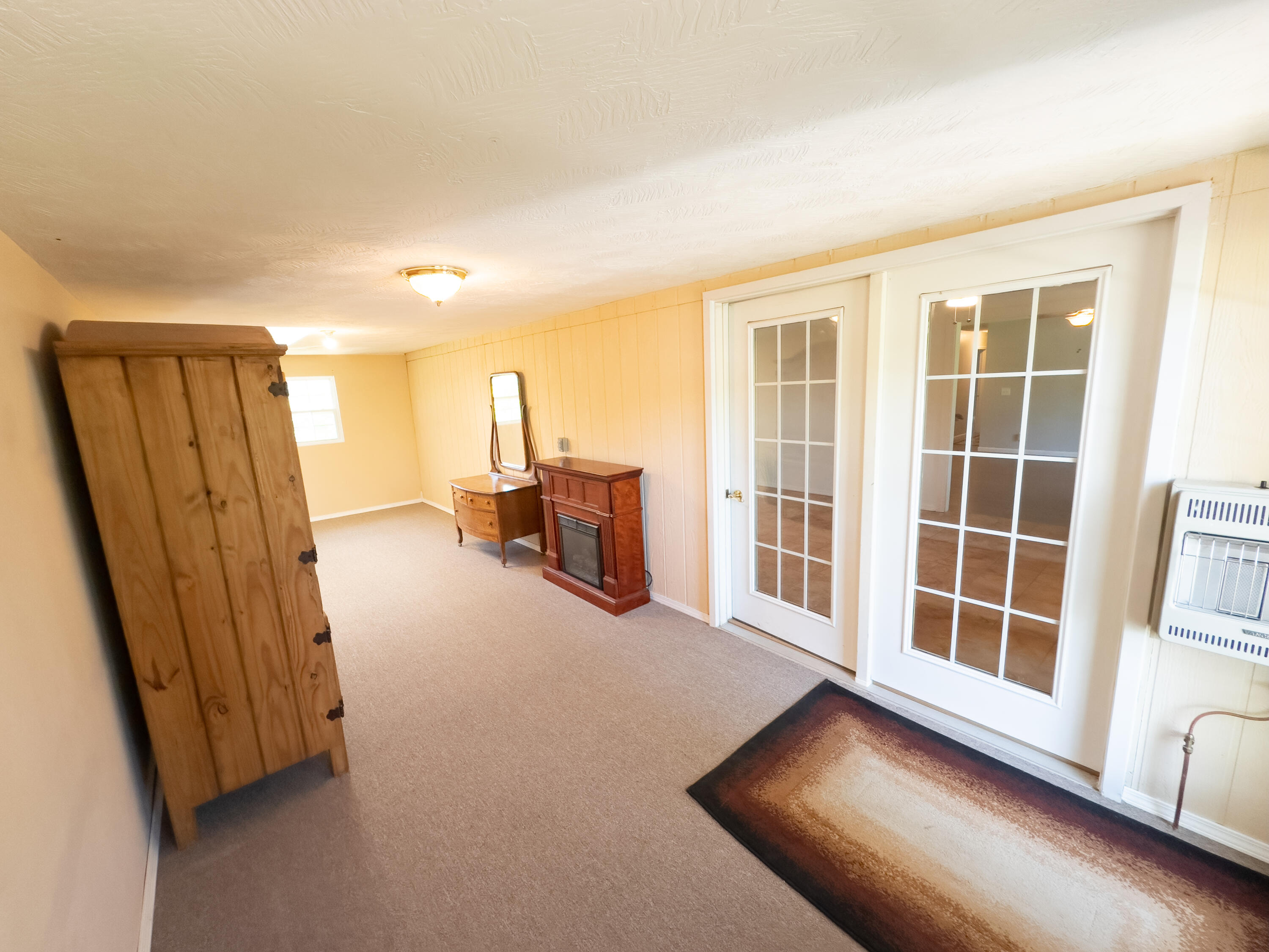 4095 Bell Springs Road Property Photo 11