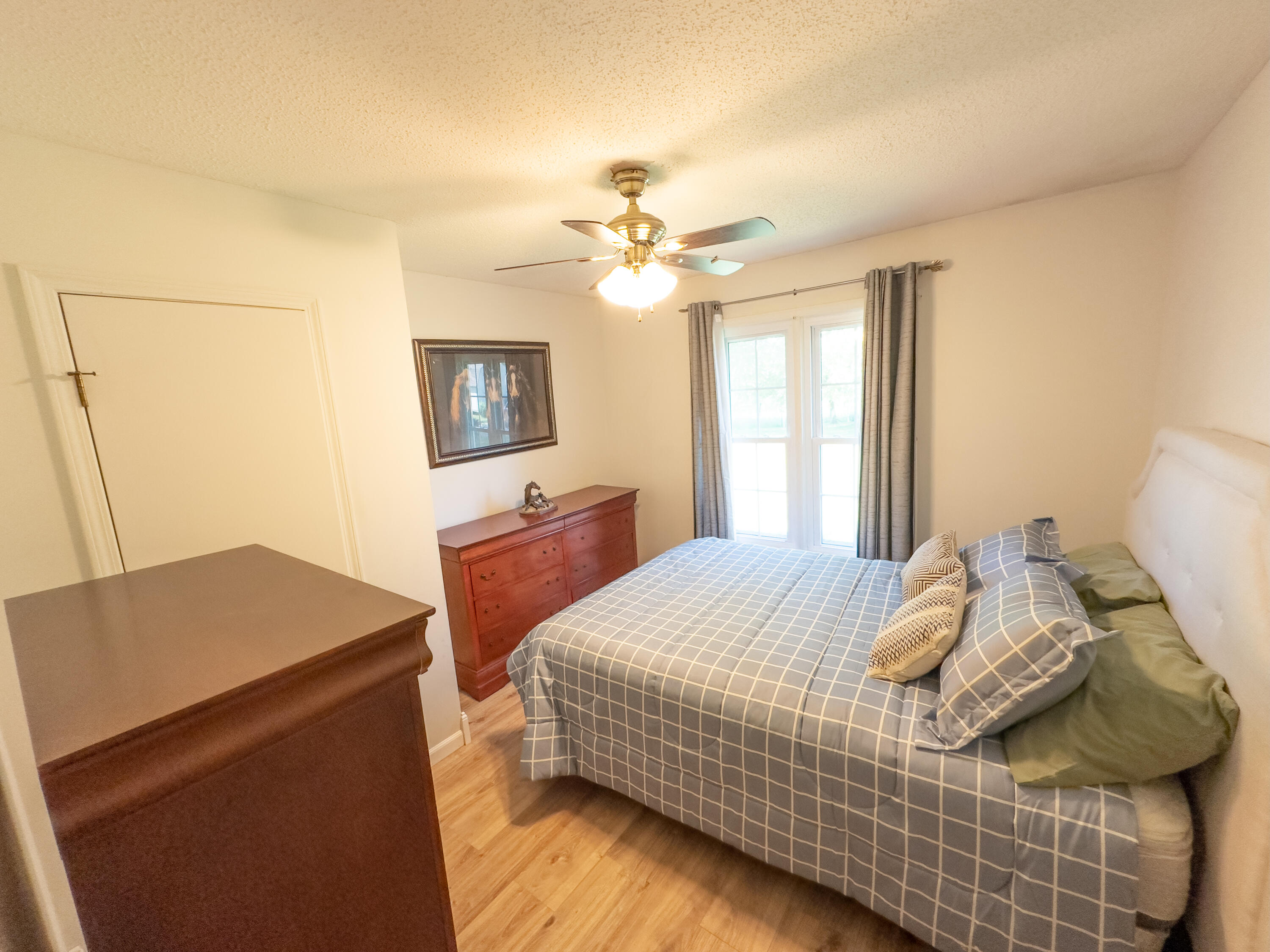 4095 Bell Springs Road Property Photo 15