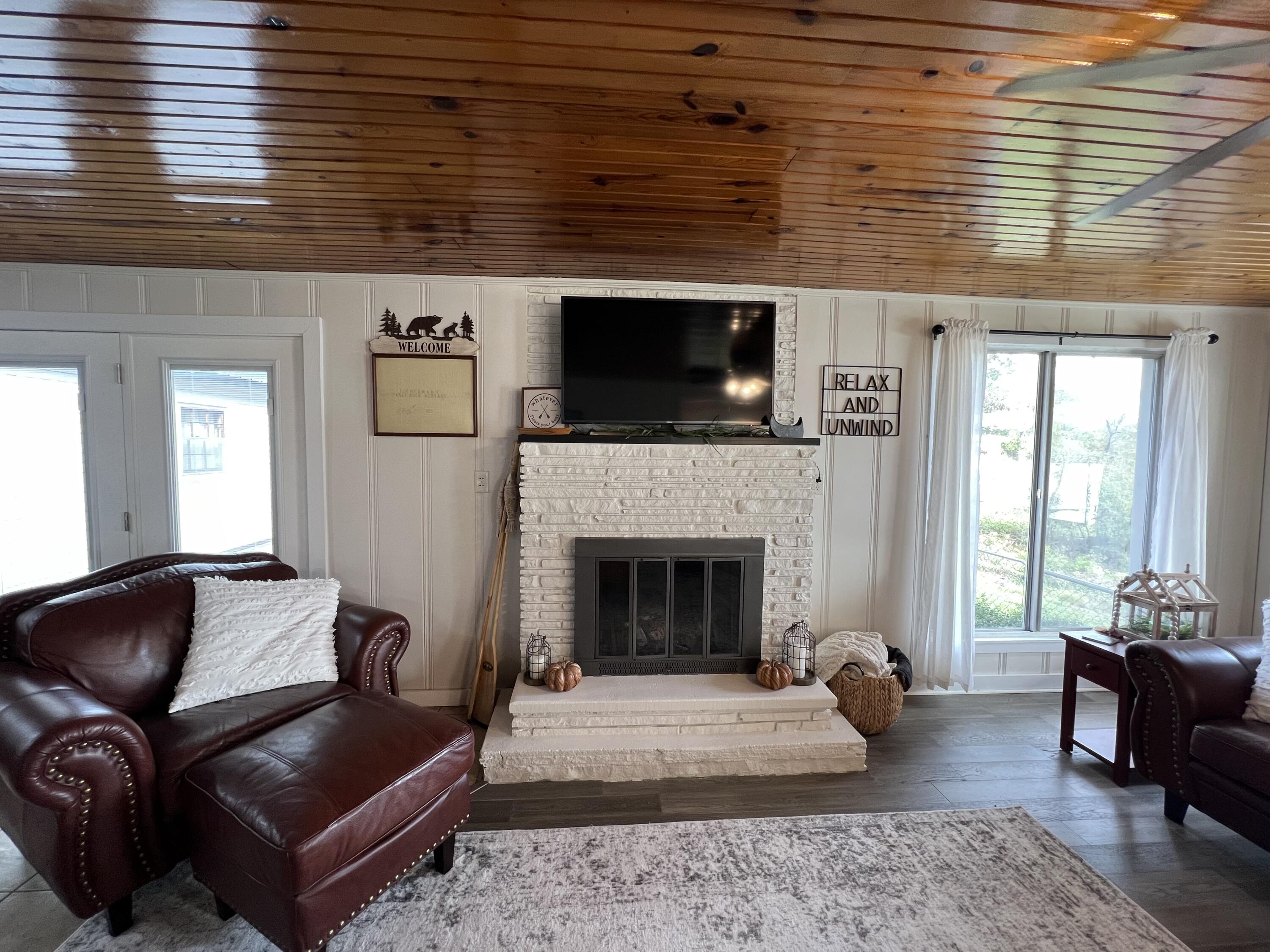 21937 Lake Road M12 Property Photo 12