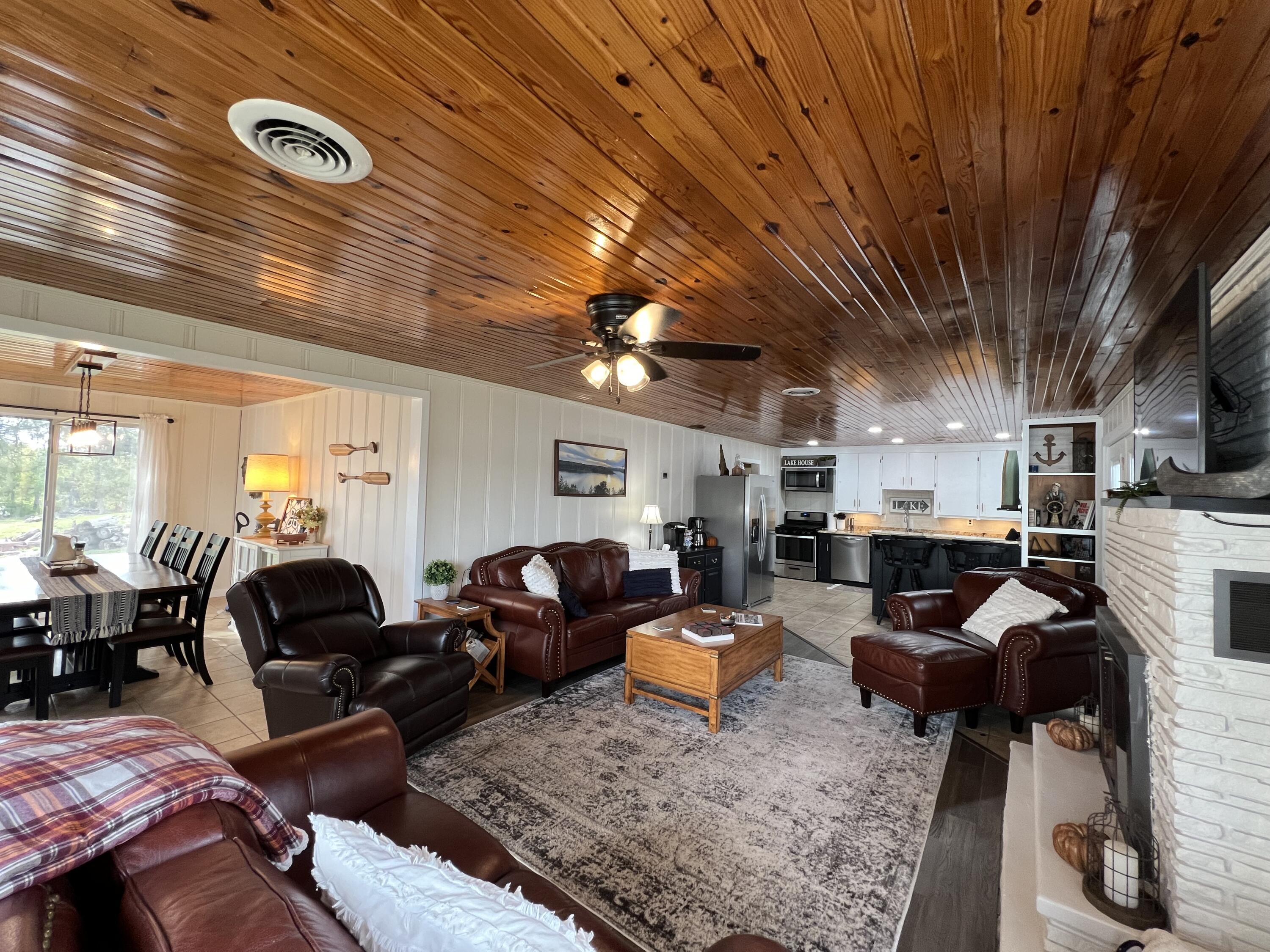 21937 Lake Road M12 Property Photo 14