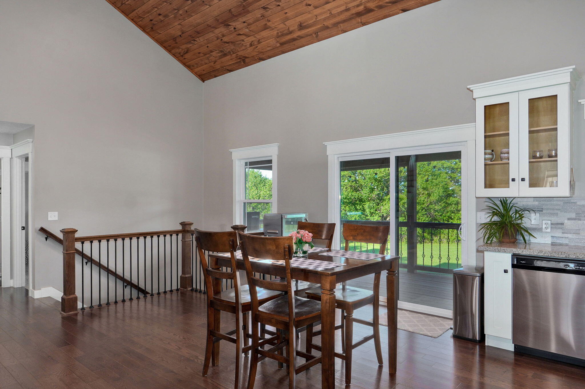 5116 South 165th Road Property Photo 21
