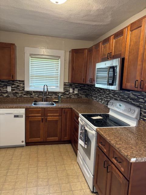 942 South Market Avenue Property Photo 7