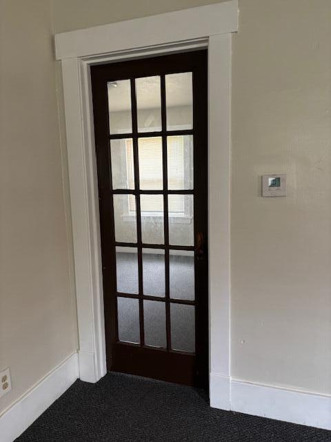 942 South Market Avenue Property Photo 18