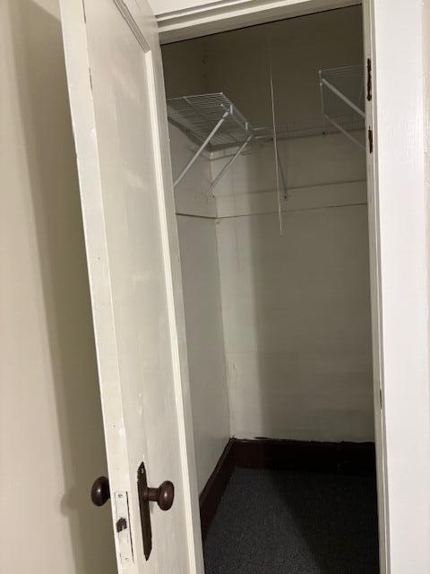 942 South Market Avenue Property Photo 19