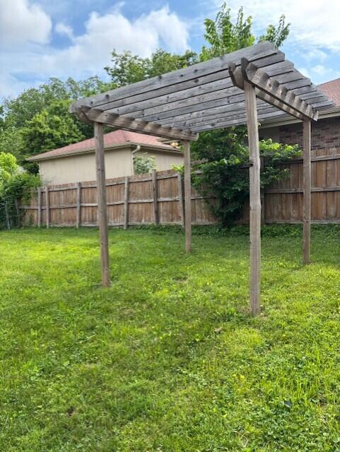 942 South Market Avenue Property Photo 27