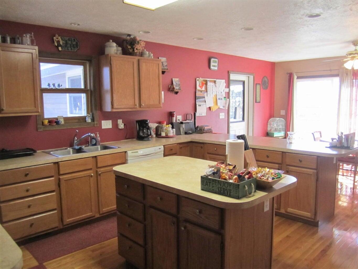 32880 Normal Drive Property Photo 13