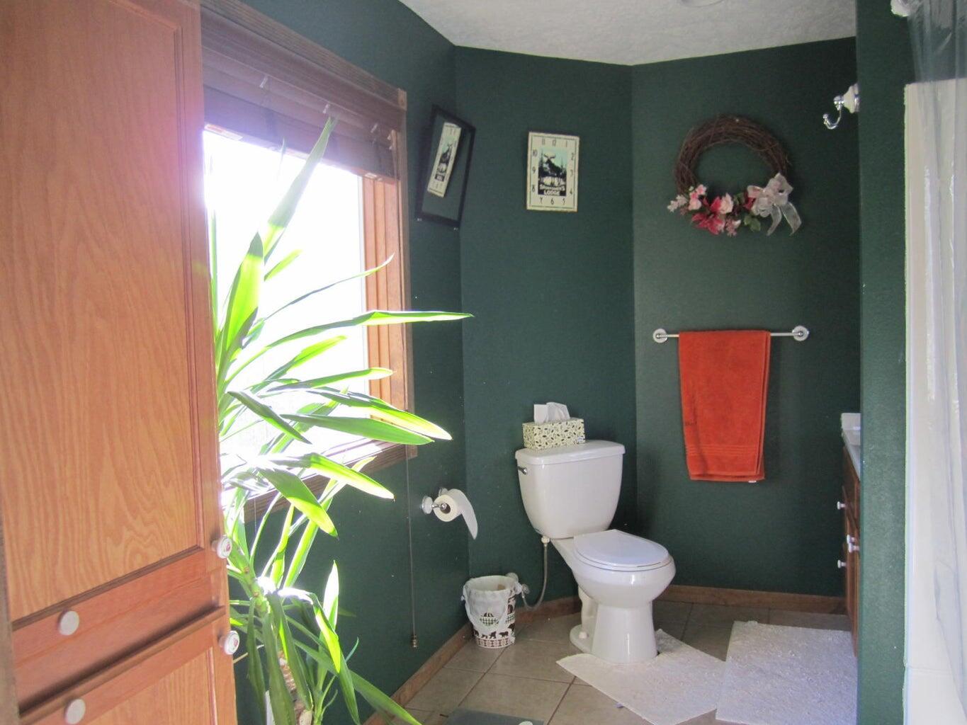 32880 Normal Drive Property Photo 16