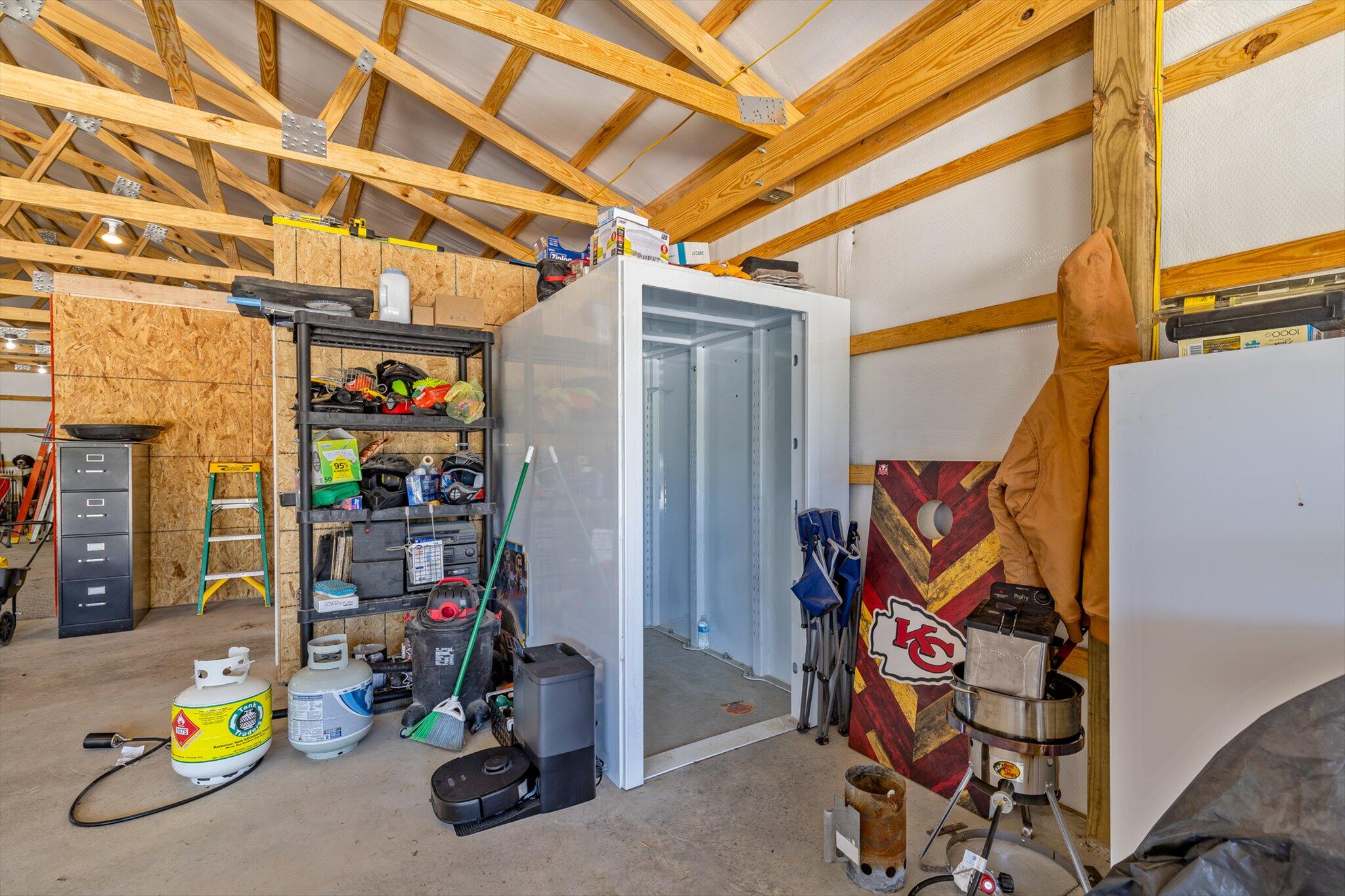 1523 West Farm Road 40 Property Photo 35