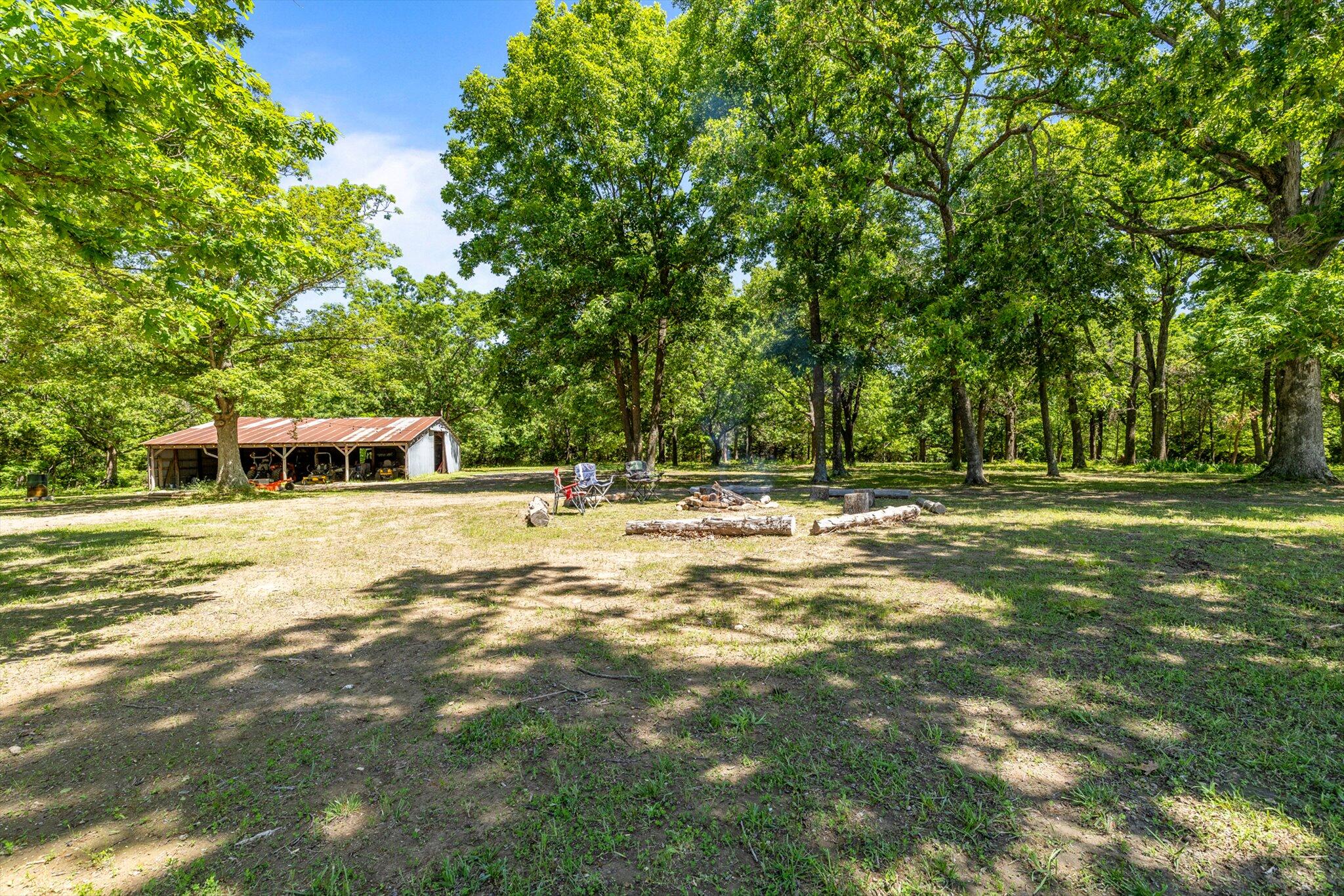 1523 West Farm Road 40 Property Photo 50