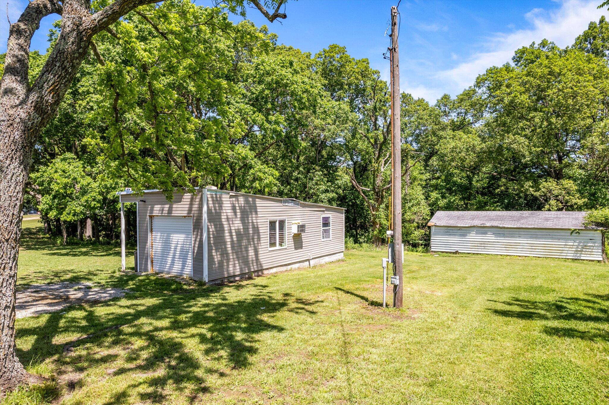 1523 West Farm Road 40 Property Photo 58