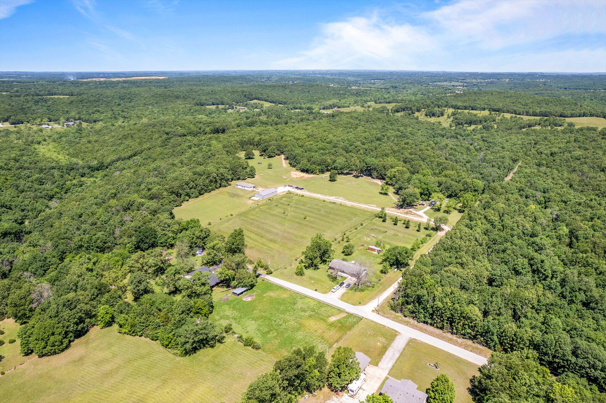 1523 West Farm Road 40 Property Photo 61