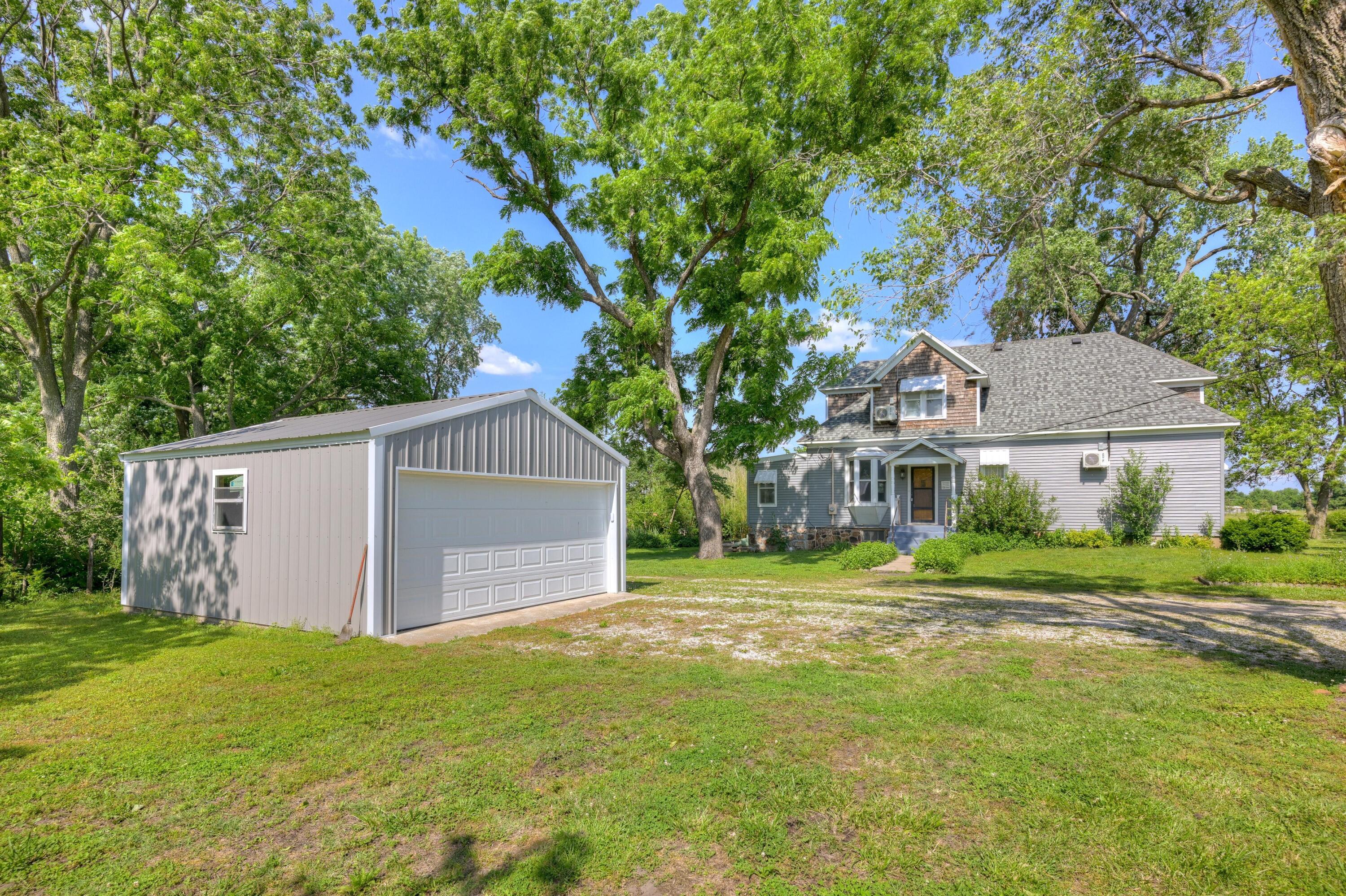17381 Imperial Road Property Photo 3