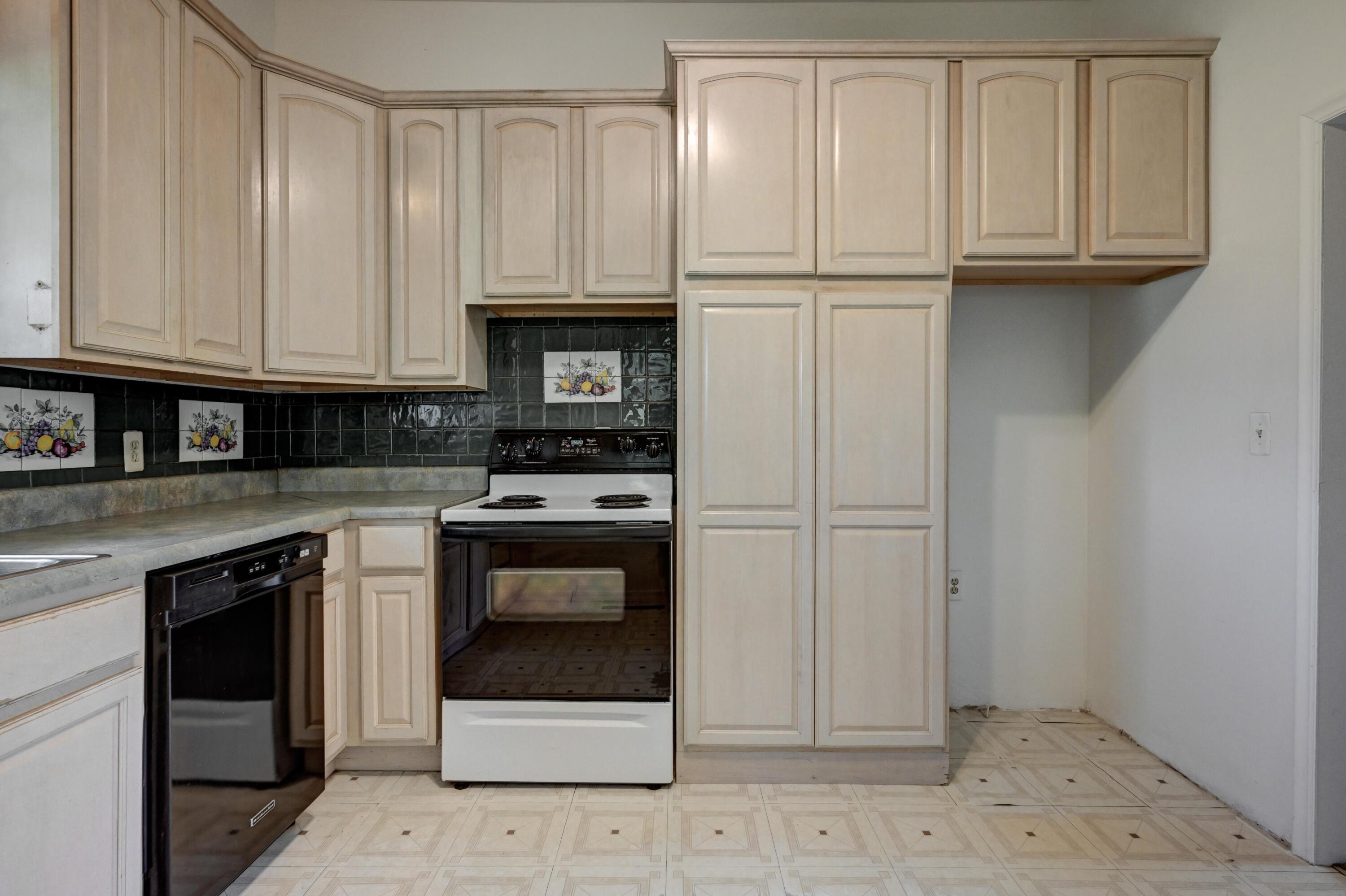 17381 Imperial Road Property Photo 11