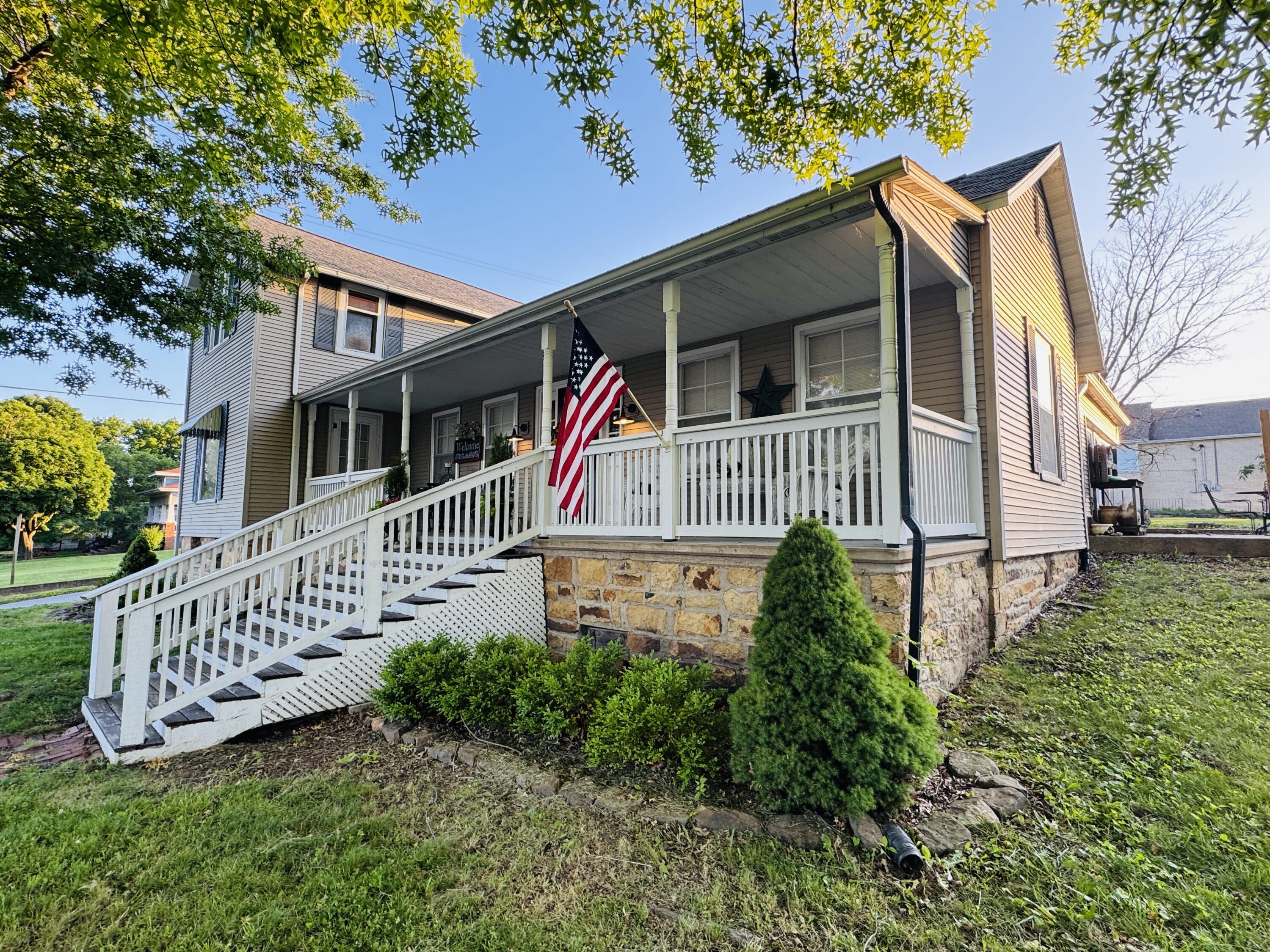 309 South Street Property Photo 1