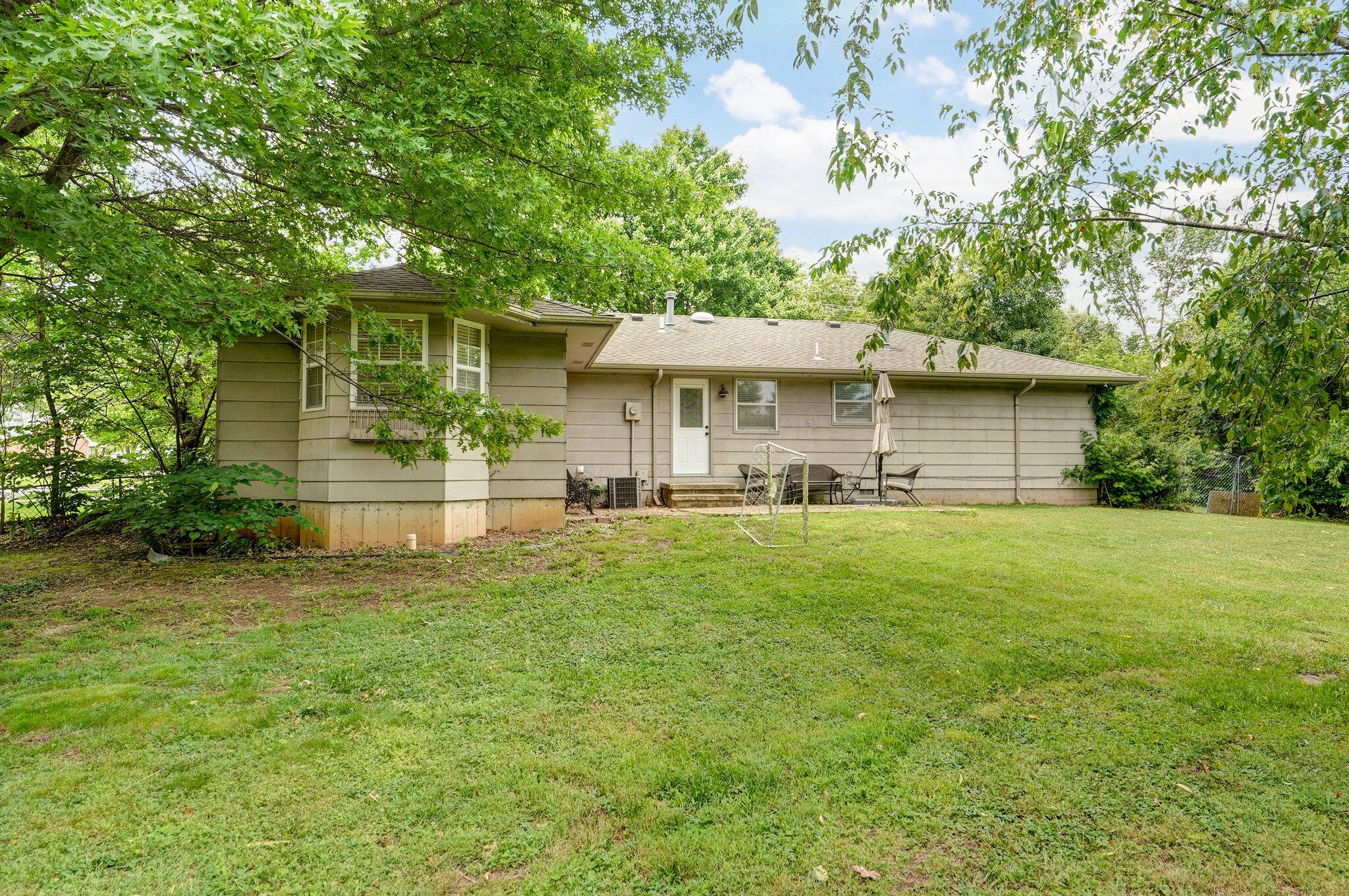 206 North Lynn Avenue Property Photo 24
