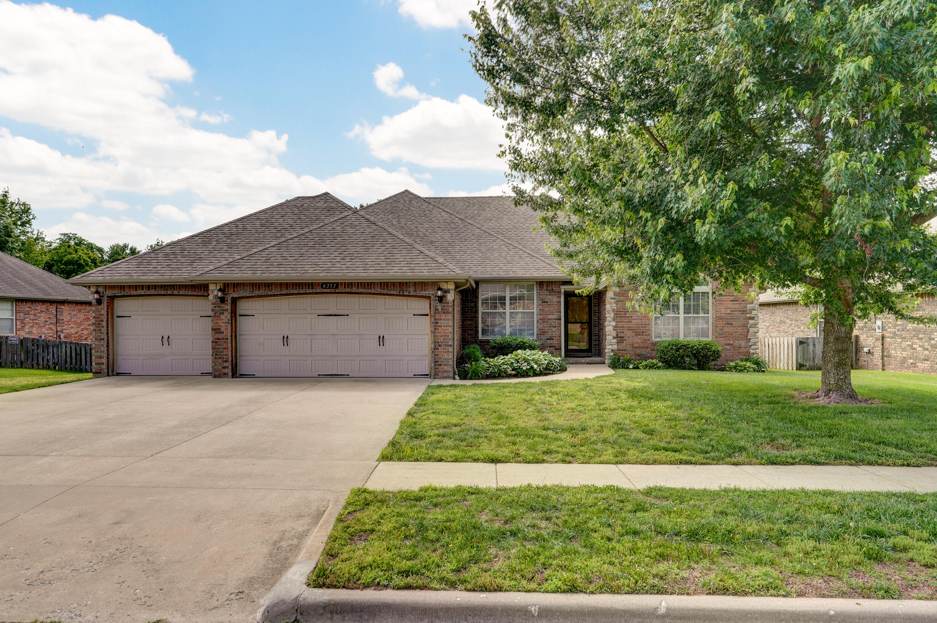 4353 South Frisco Trails Road Property Photo 1