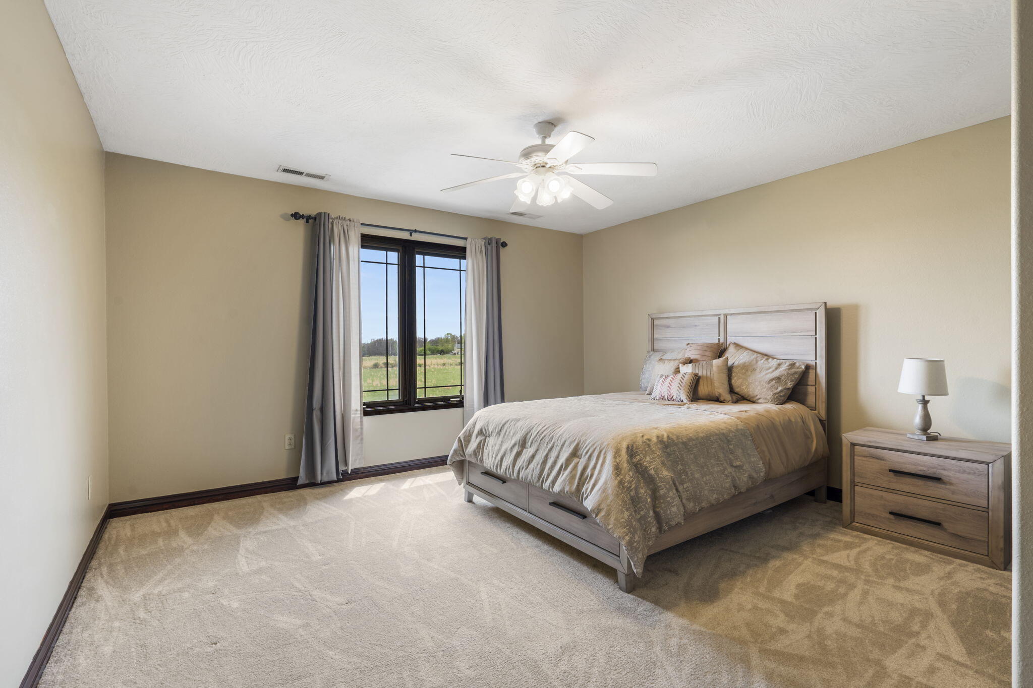110 Castlekeep Drive Property Photo 25