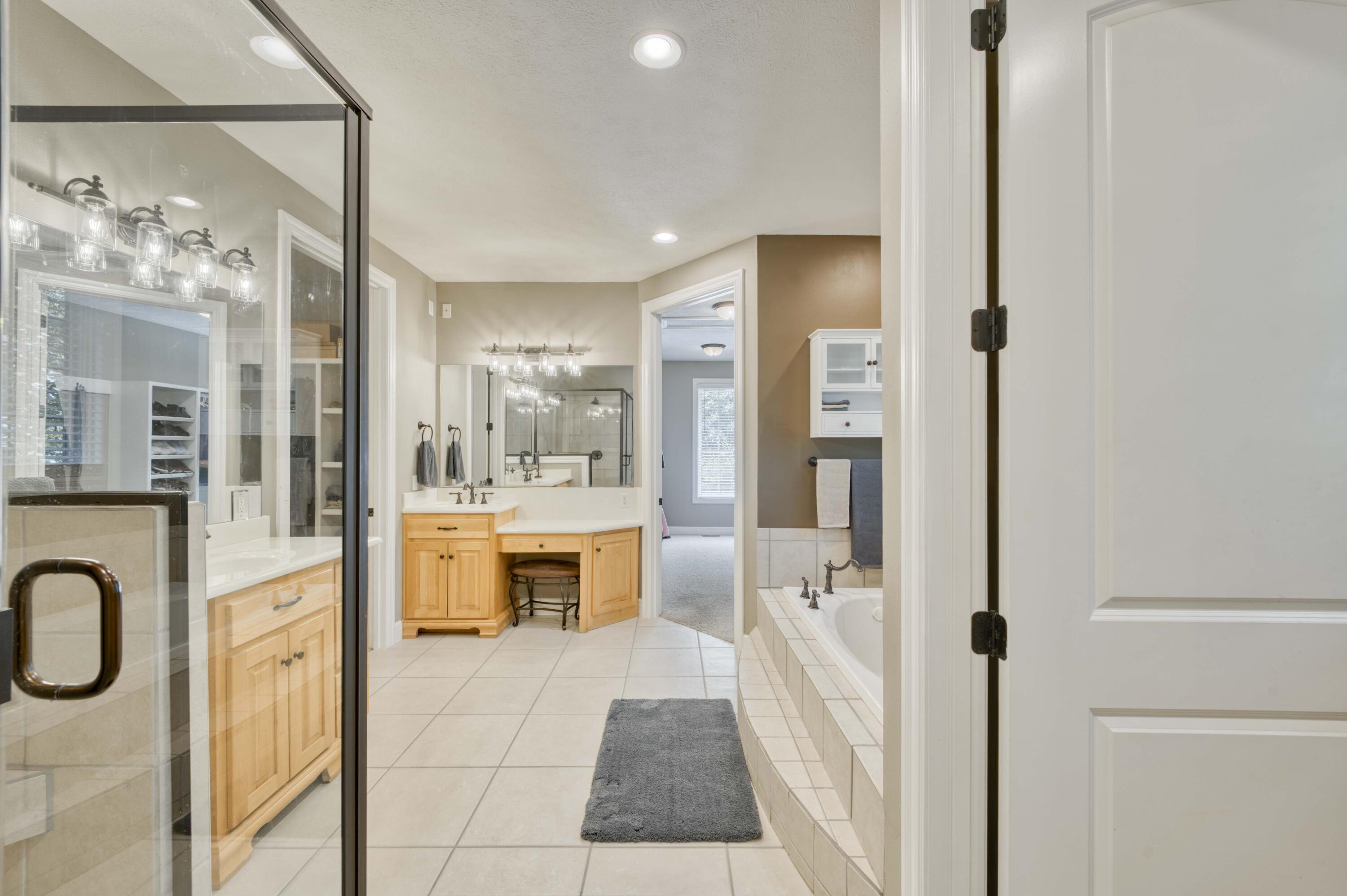 3262 South Thornridge Drive Property Photo 33