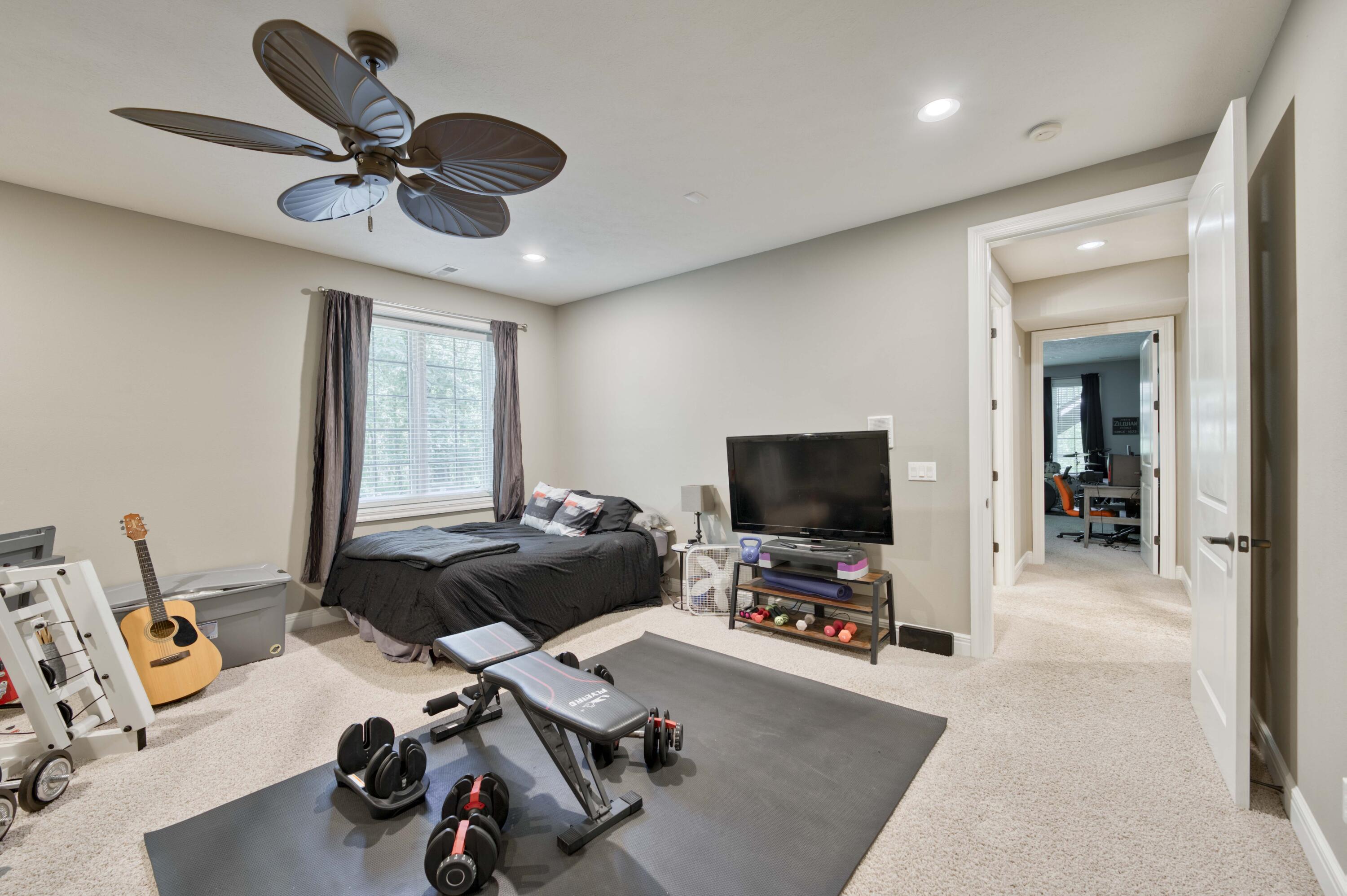 3262 South Thornridge Drive Property Photo 63