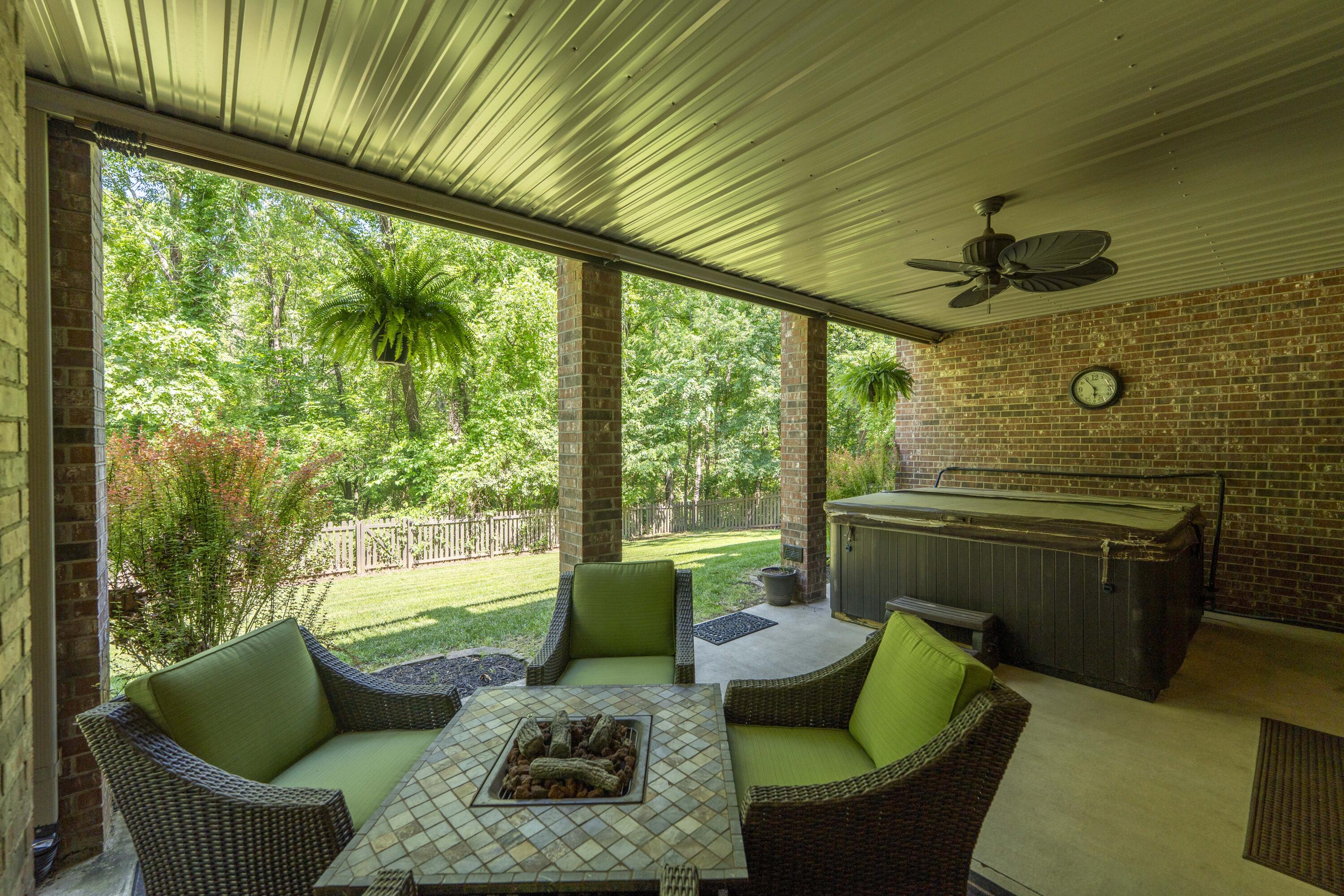 3262 South Thornridge Drive Property Photo 70