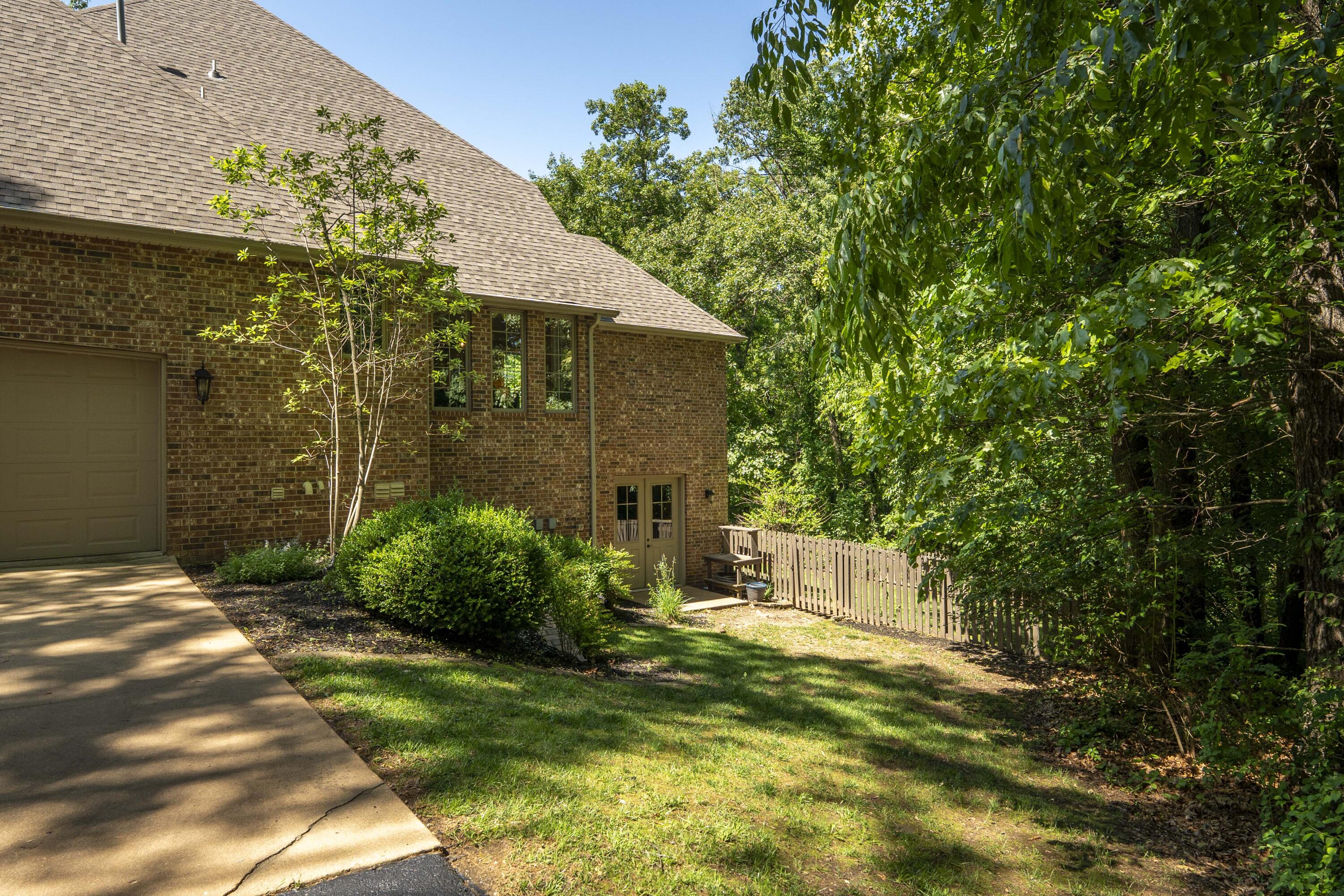 3262 South Thornridge Drive Property Photo 81