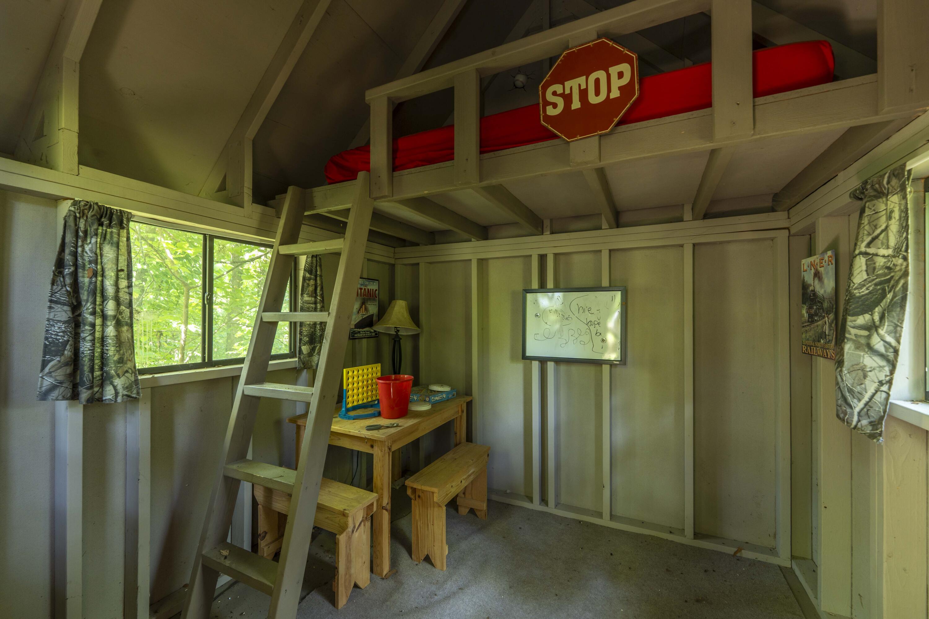 3262 South Thornridge Drive Property Photo 87